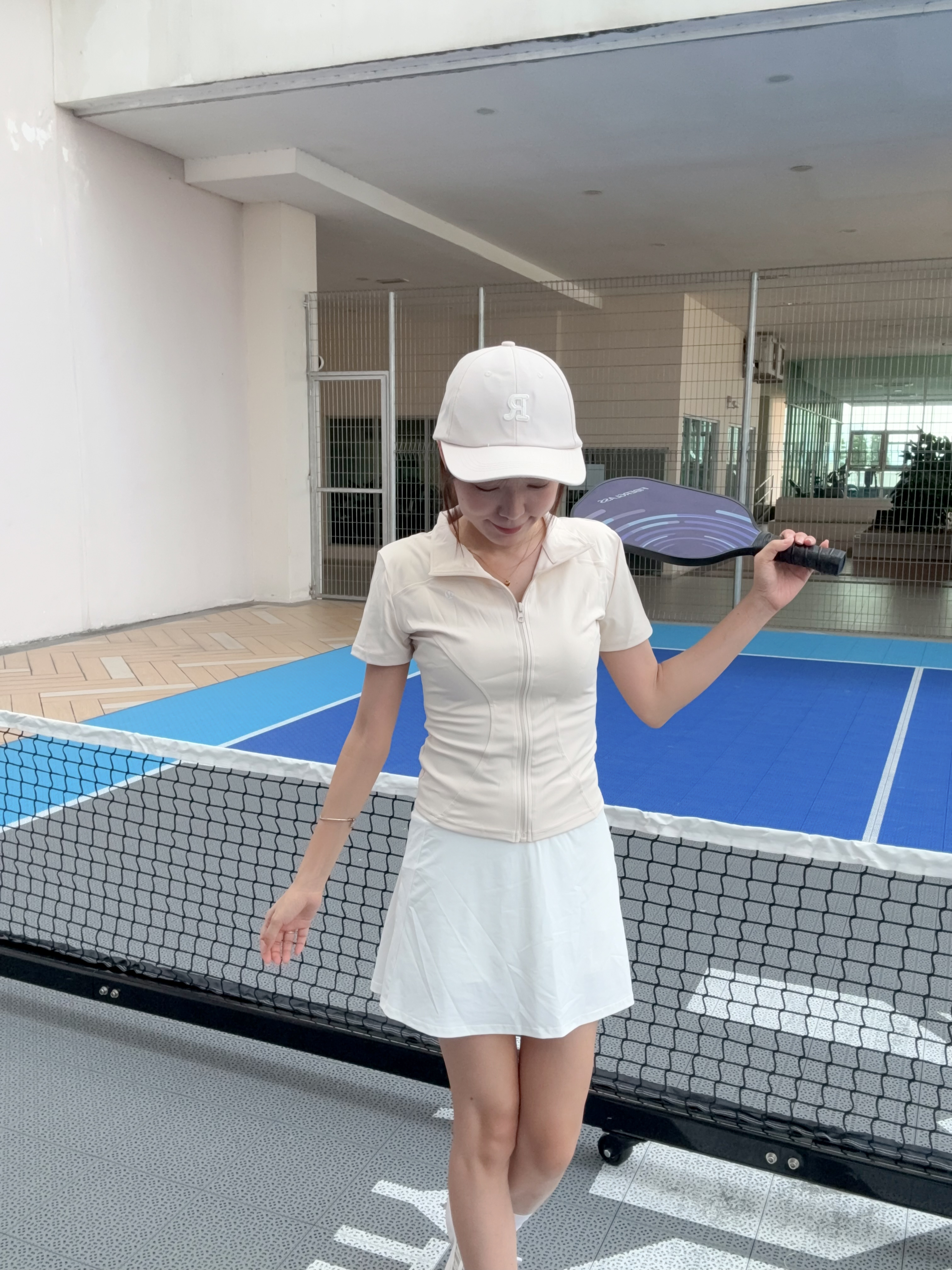 Lululemon运动风拉链修身短袖上衣 R3010