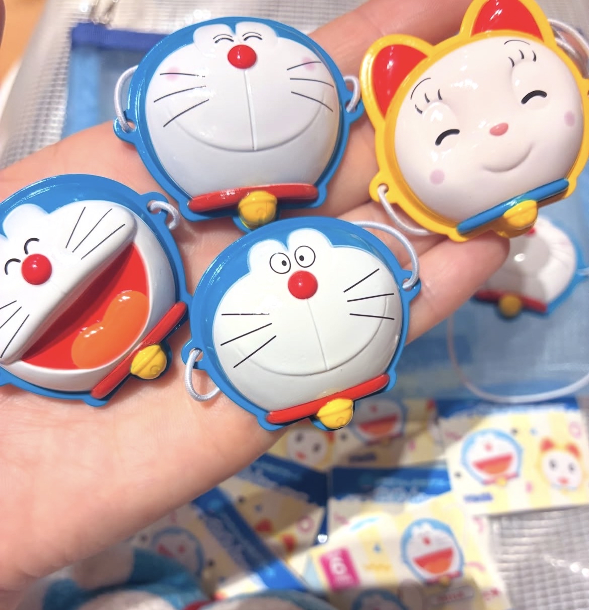 [訂購] 多啦A夢迷你面具 掛飾 盲抽 玩具 小擺件｜Doraemon玩具