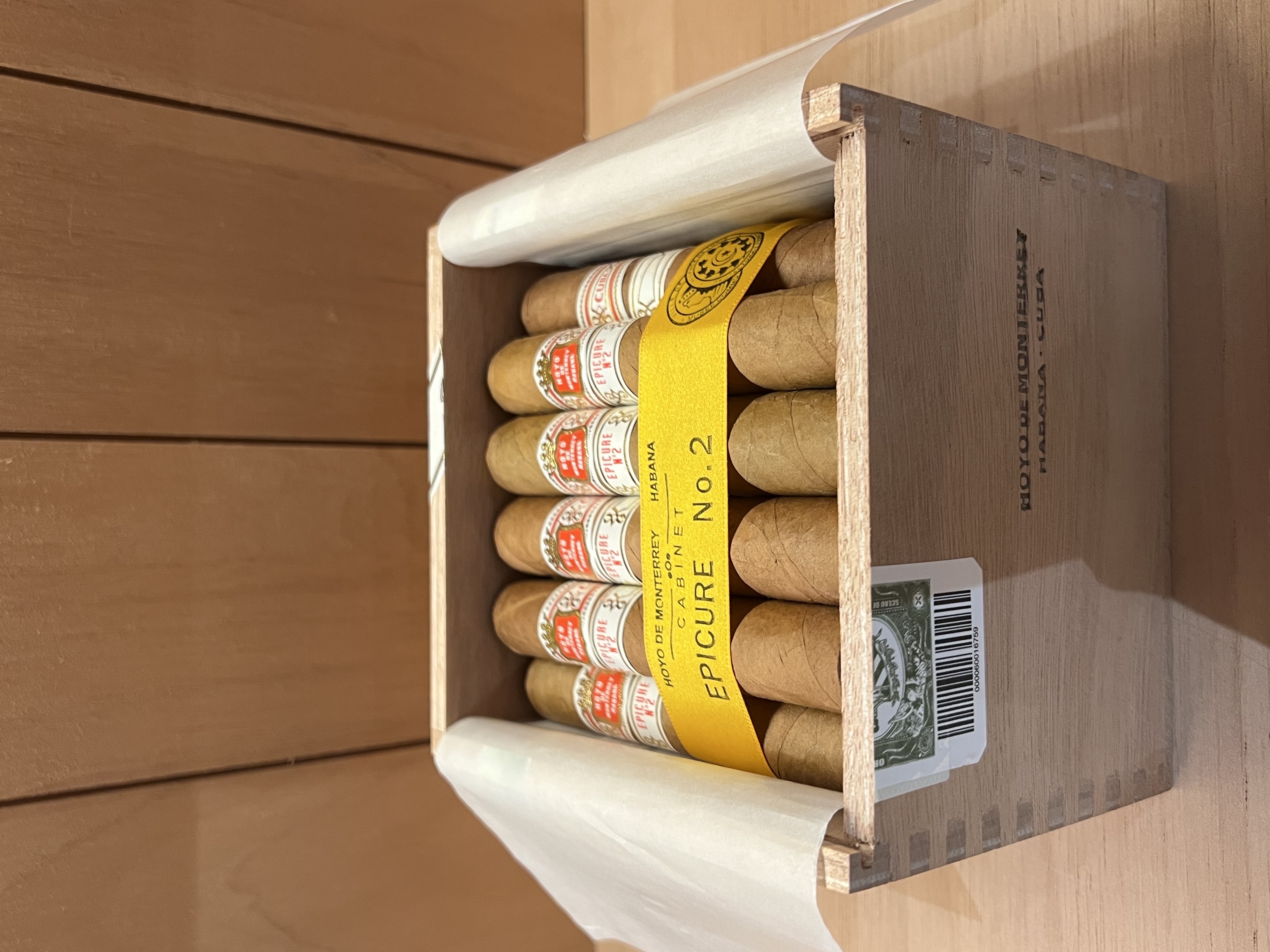 HOYO DE MONTERREY好友蒙特雷逍遙2號E2 （25支）