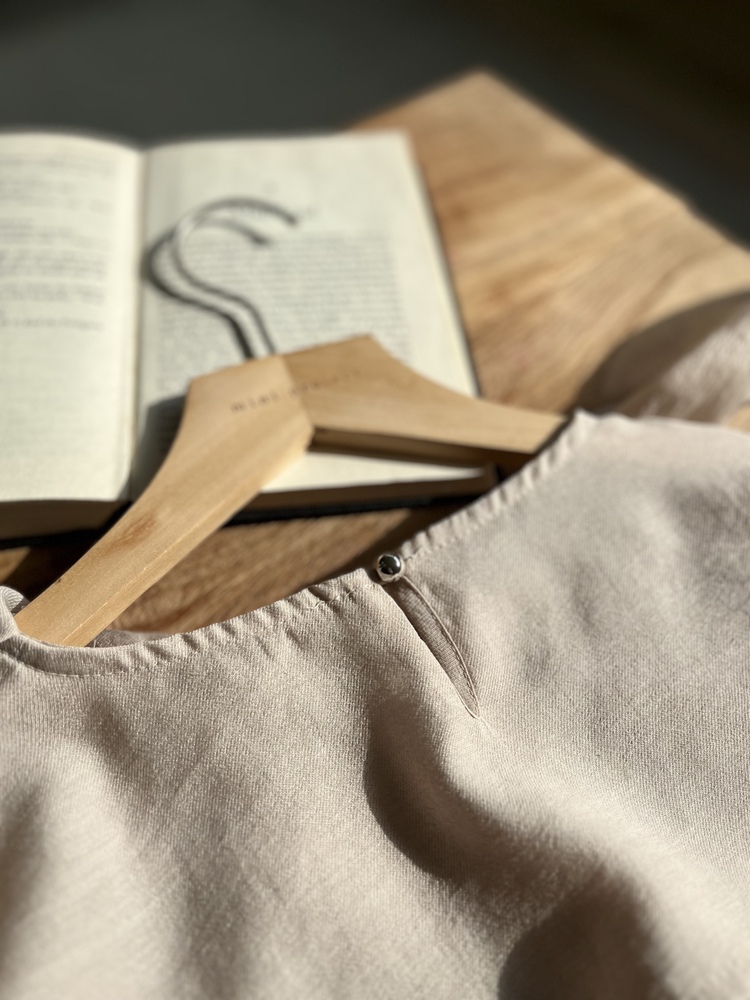 Scarf-Tie Elegance Blouse (Dusty Pink)