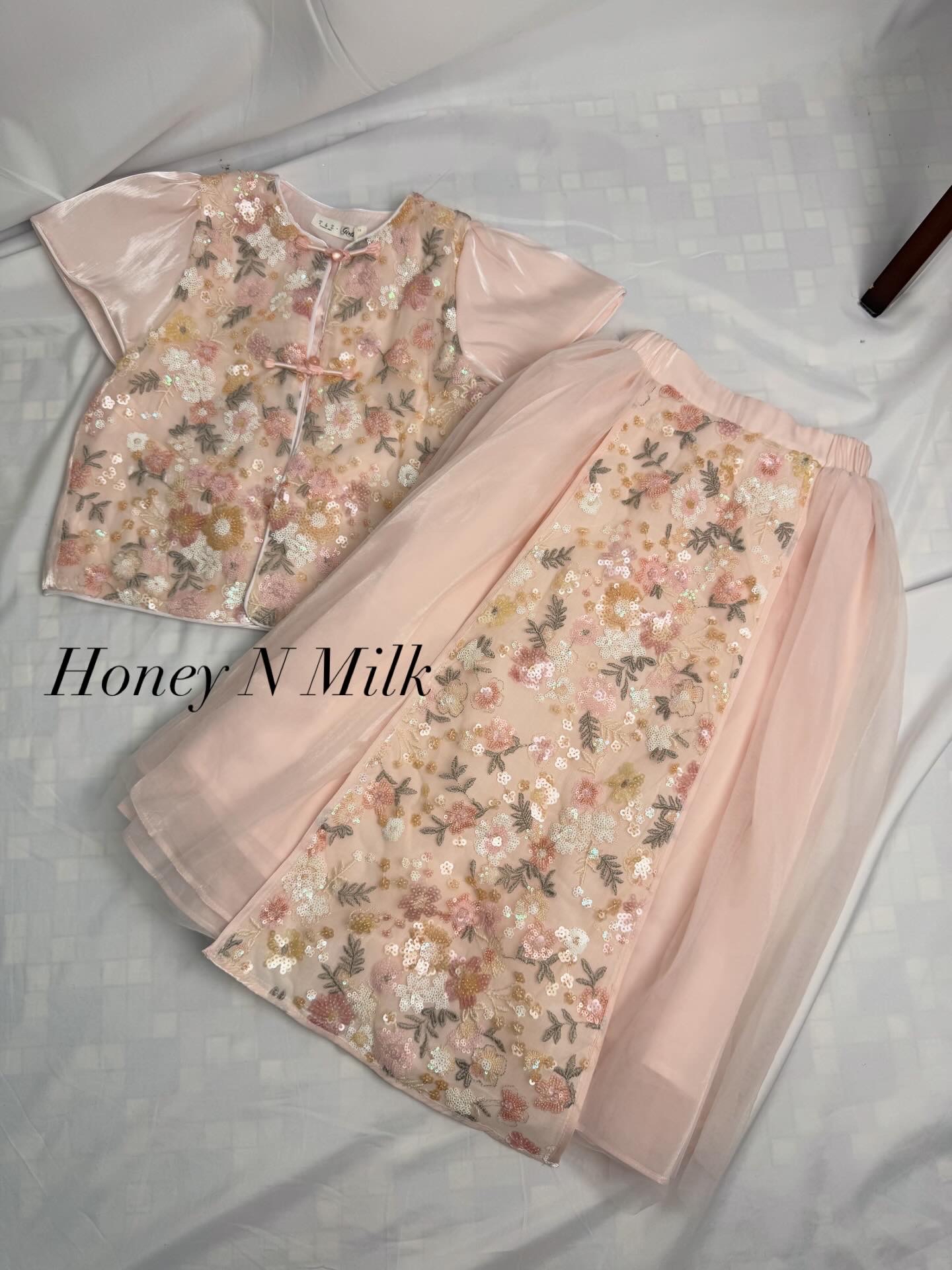 Satin Pink Embroidery Blink Chinese Set Wear