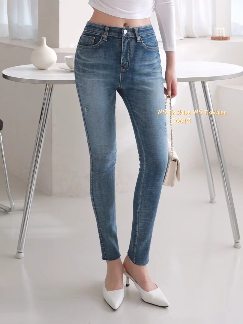 J6019 韓國🇰🇷高質彈性薄料slimcut牛