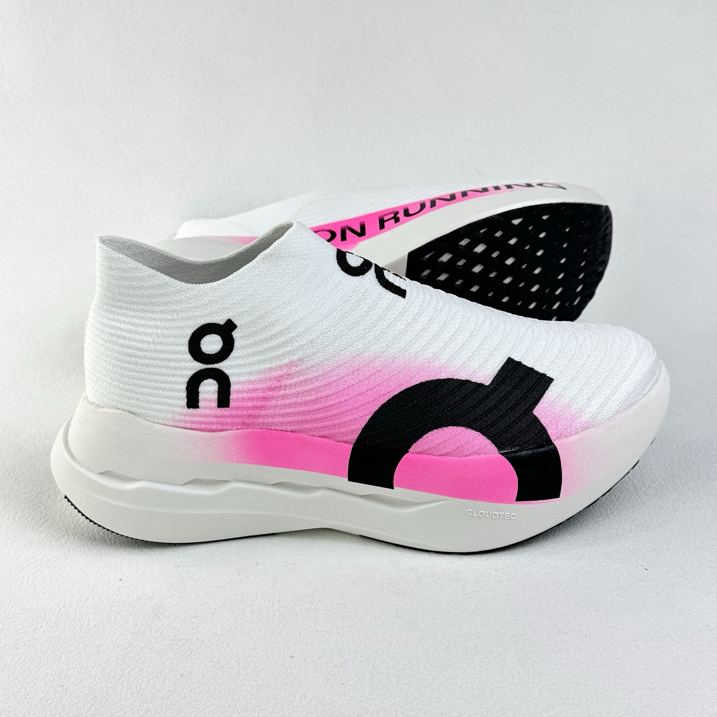 On Cloudboom Strike LS