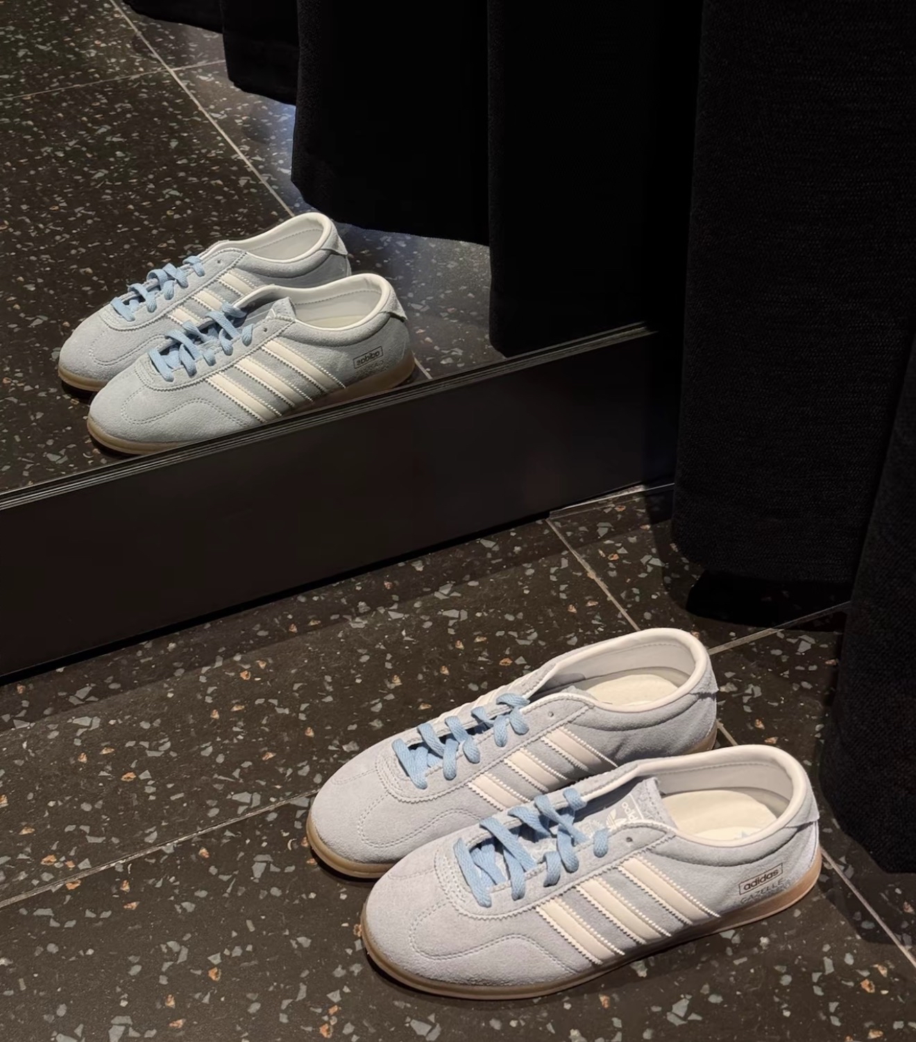 JR8893 Adidas Gazelle Lo Pro Clear Sky Gum JR8893