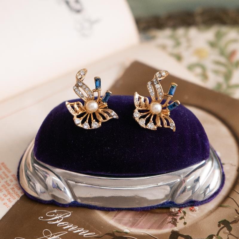 Rare! C.a. 1960s A Pair of Elegant Dainty Cocktail Floral Ribbon Brooch (MT1390)