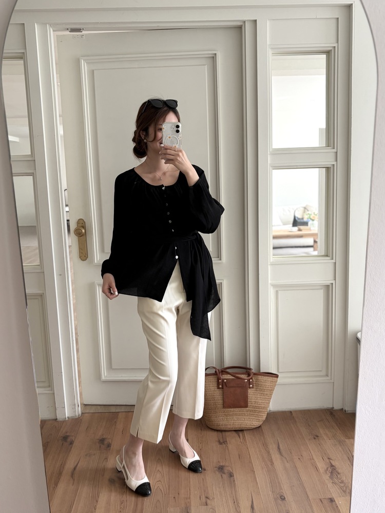 Eloise Tie-Neck Blouse (Black)