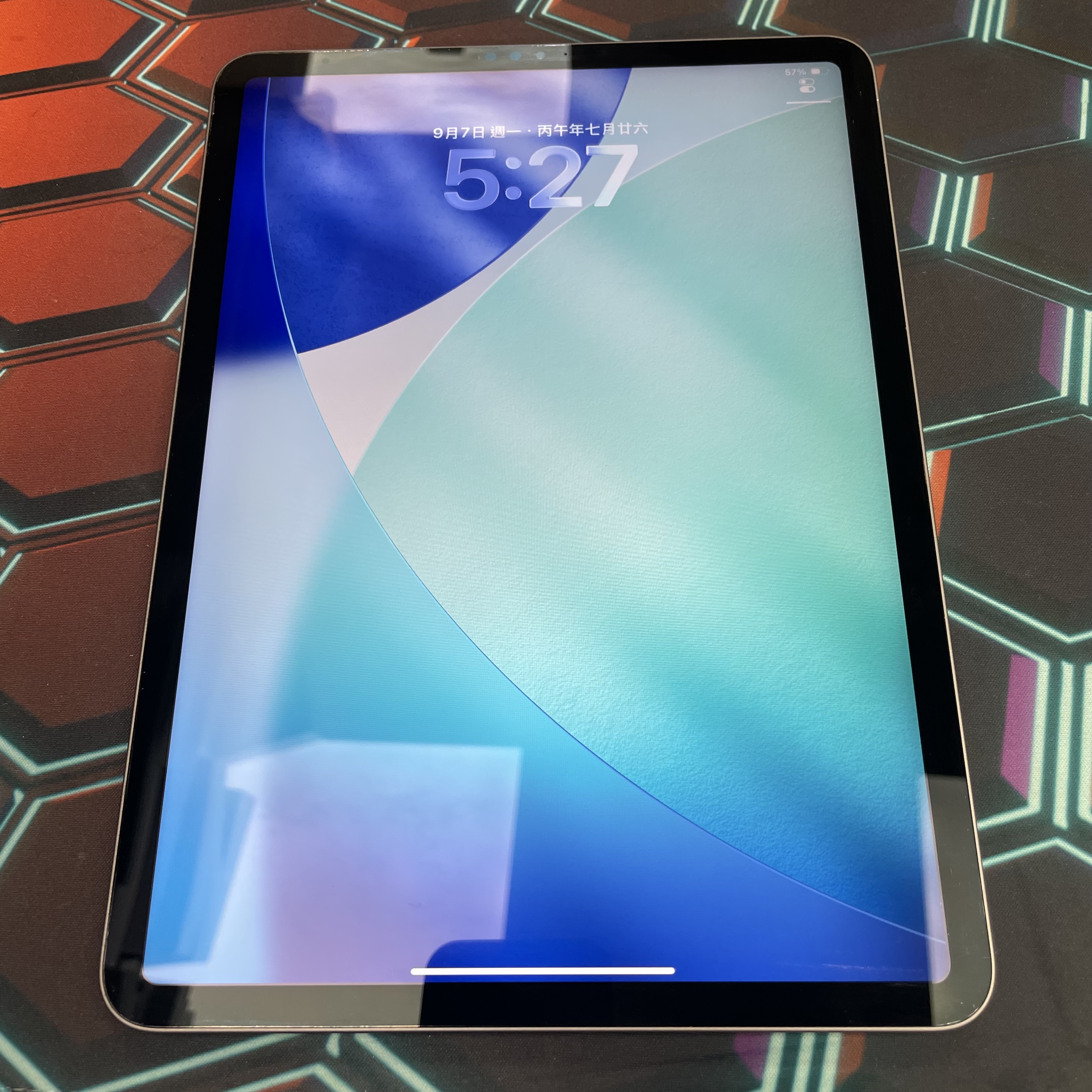 *779884 iPad Pro 2 11吋 勁靚機 128GB WIFI版 灰色 gray