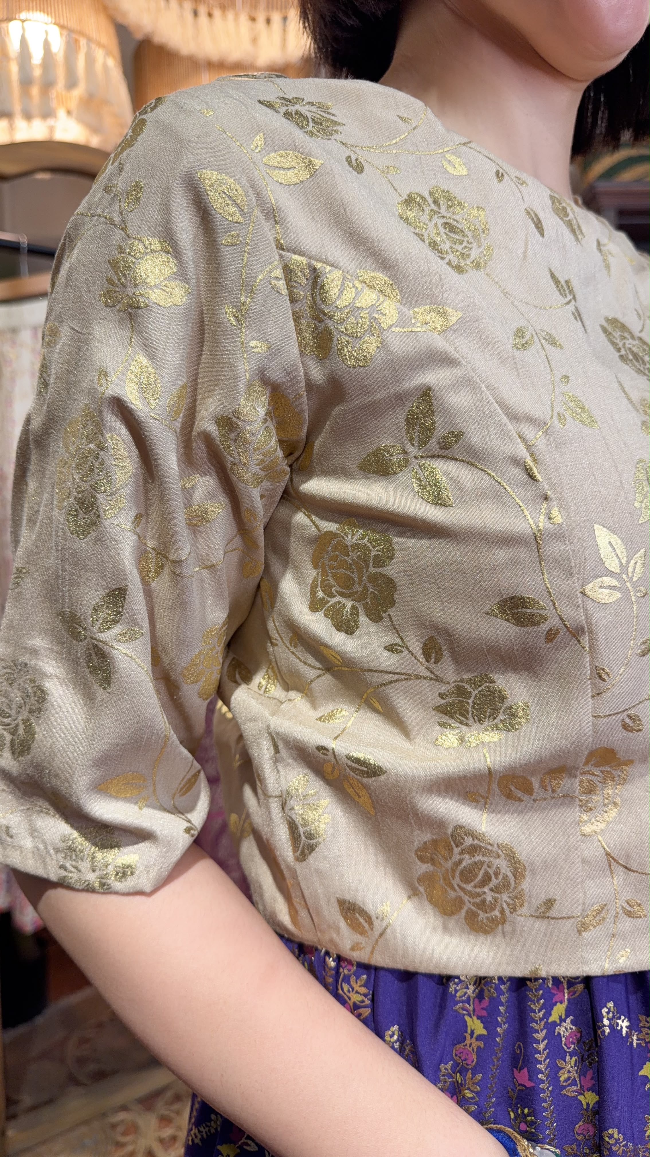 3562 Milk Tea Rose Stampling IN Top