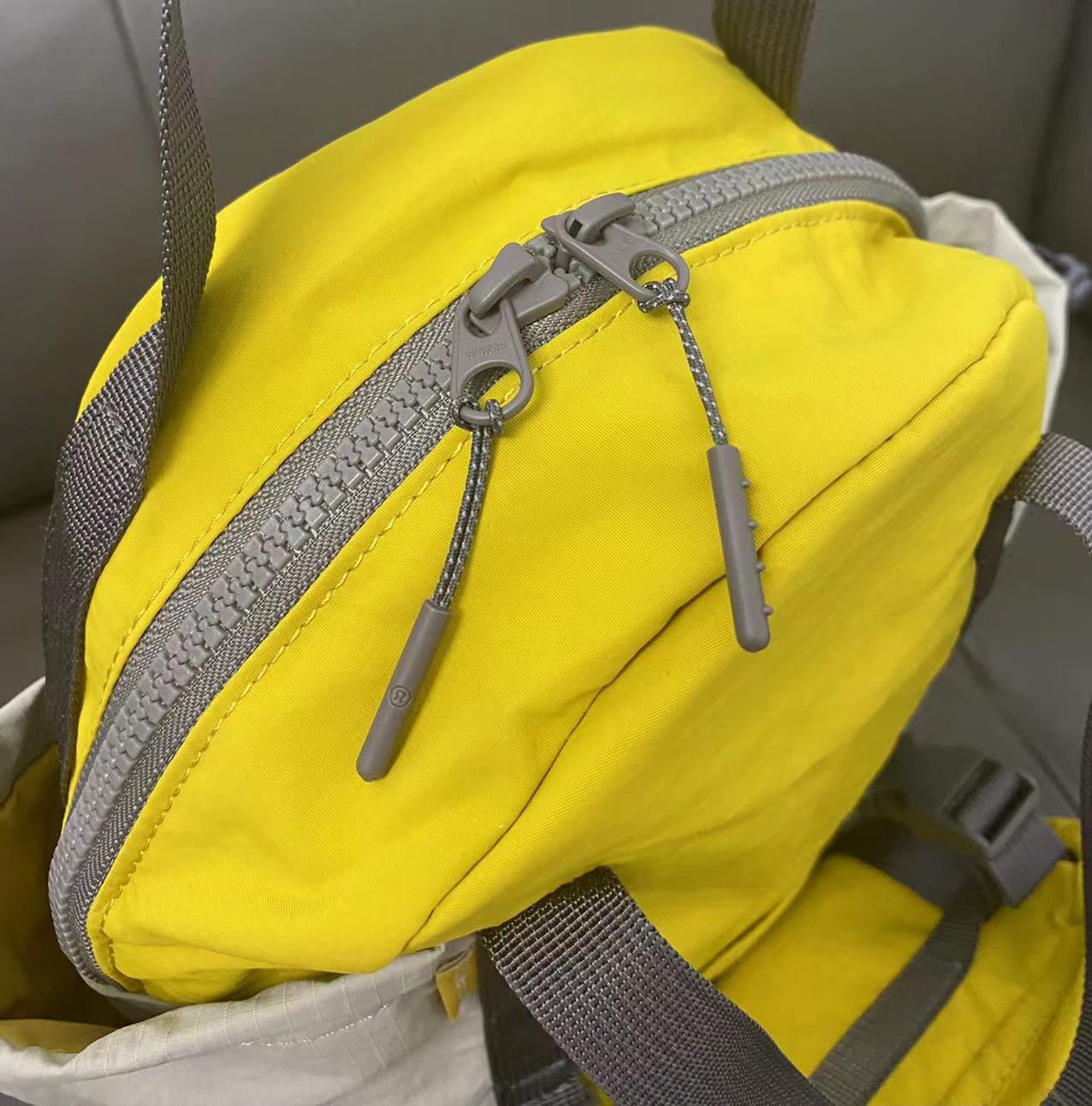 $188一套2用。Lululemon 這款多功能包真的火得有道理 ✨