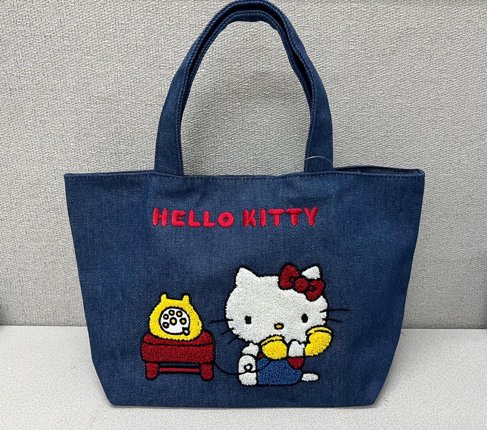 🎌日本直送🎌 Hello Kitty 牛仔布刺繡圖案手挽袋