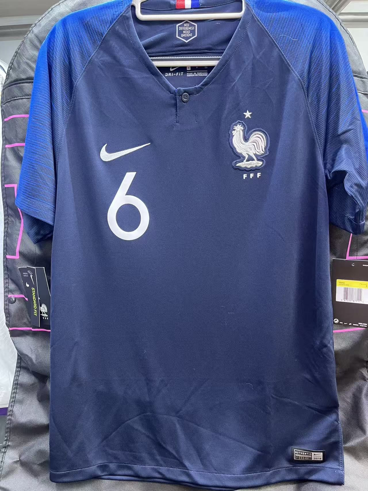 2018 France Home Shirt Size S #6 POGBA "BNWT"