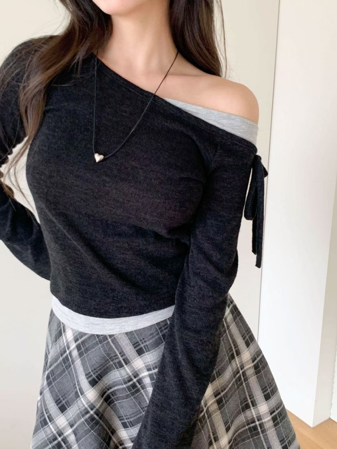 韓國斜膊單邊蝴蝶結綁帶假兩件Top