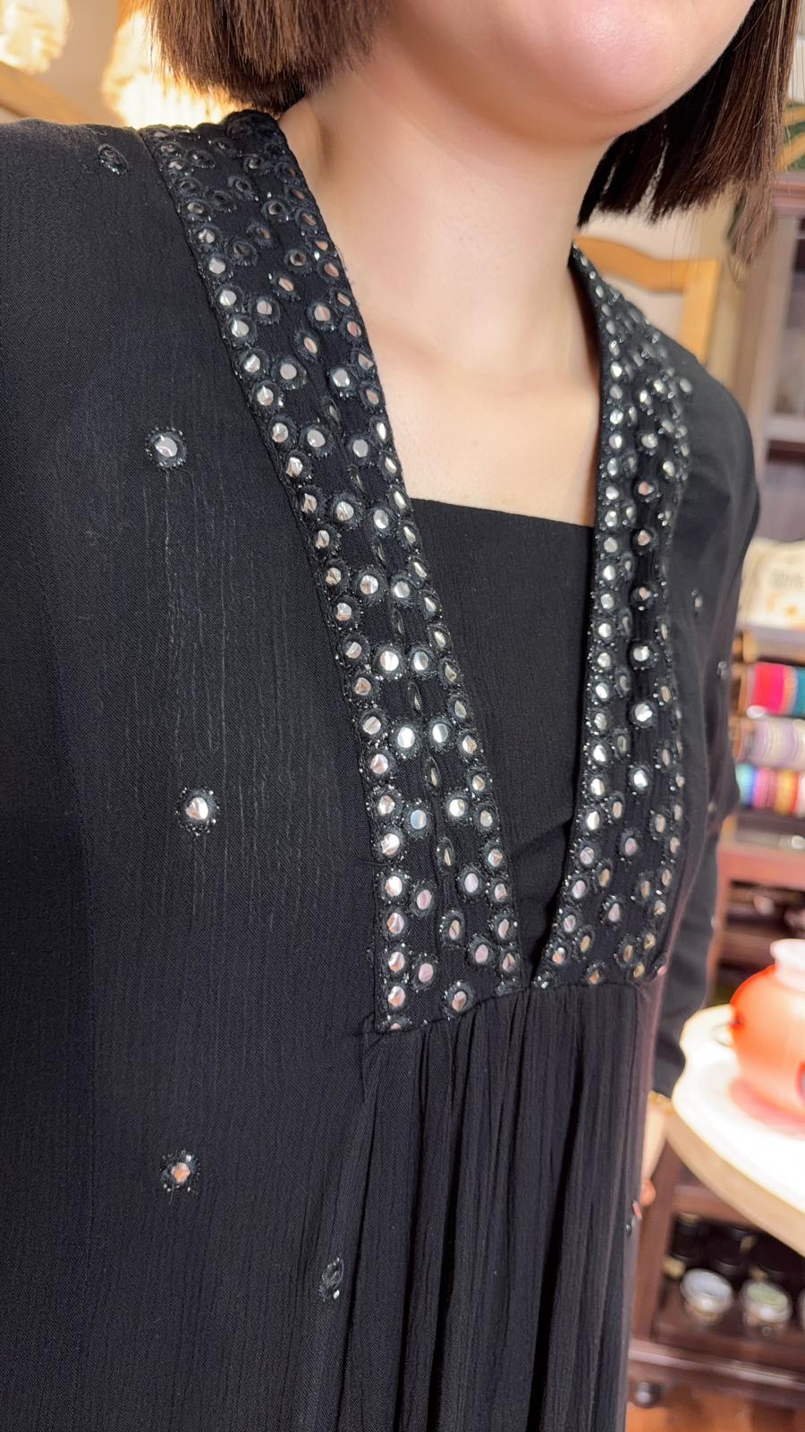 3575 Black Sparkle Star Mid Sleeve OP 48-50"
