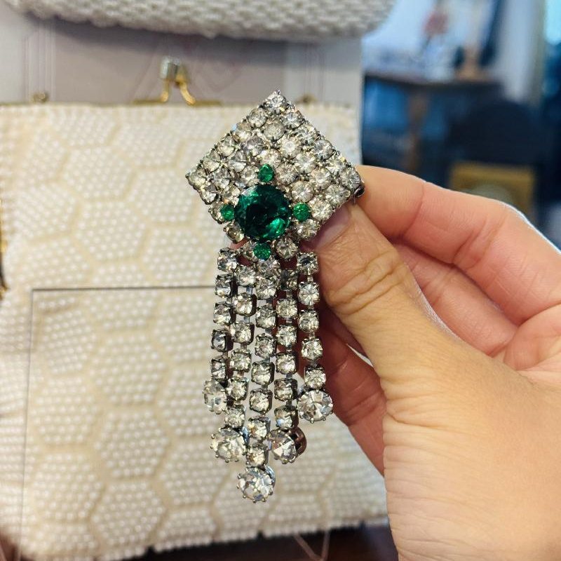 C.a. 1960s Czechoslovakian Emerald Green Rhinestone Sparkling Statement Tassel Brooch(B106)
