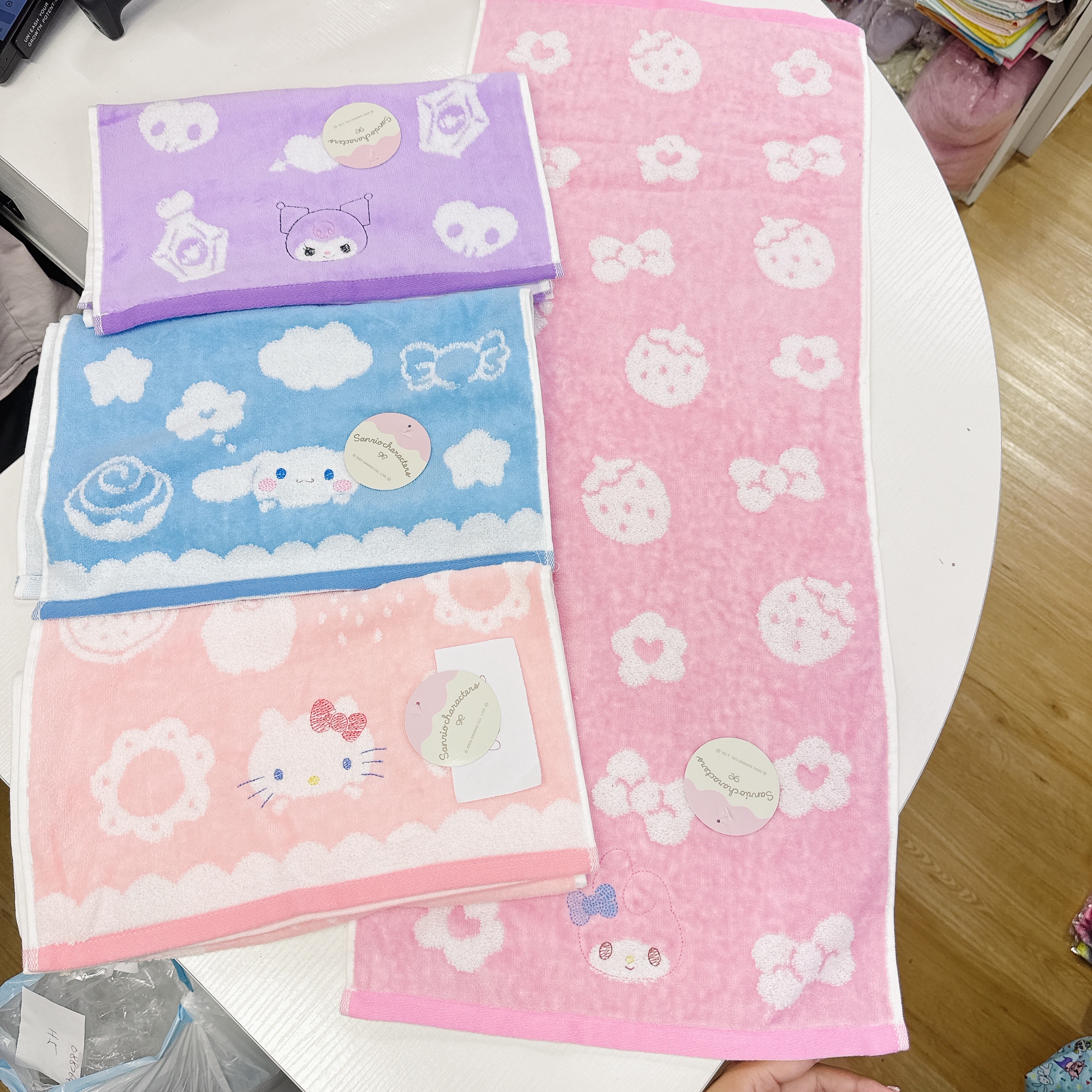 日本直送Sanrio長毛巾34 ×80 cm