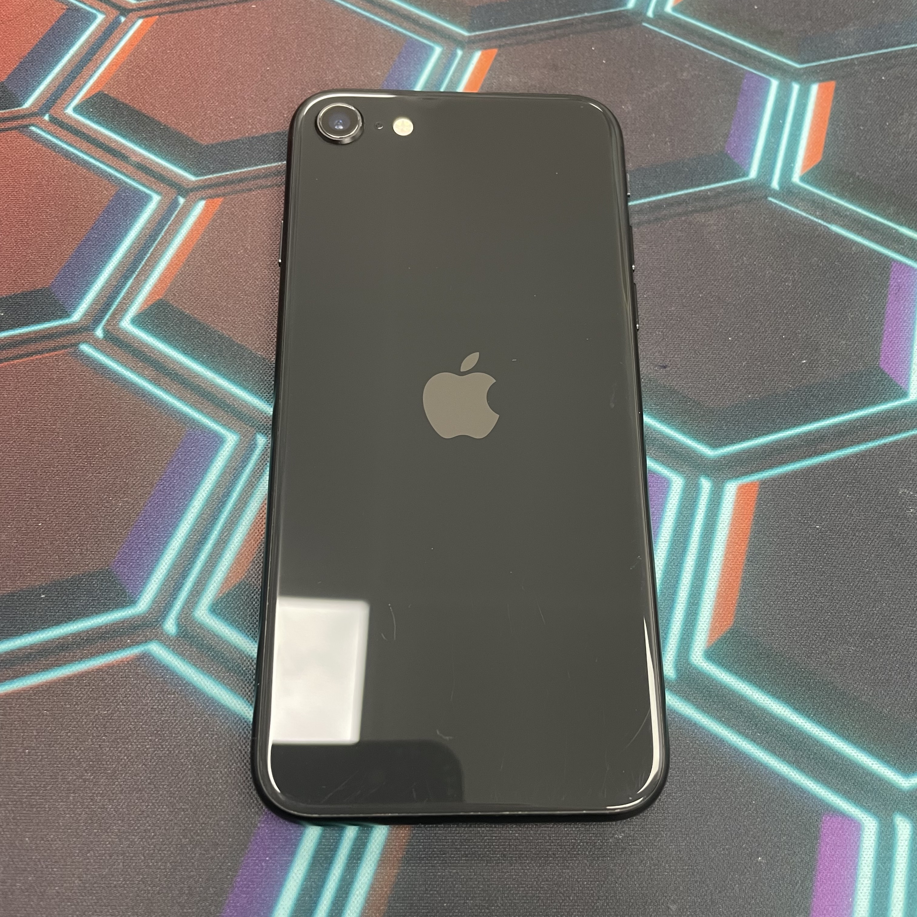 *7015 SE 2 勁靚機 128GB 電71 黑色 black