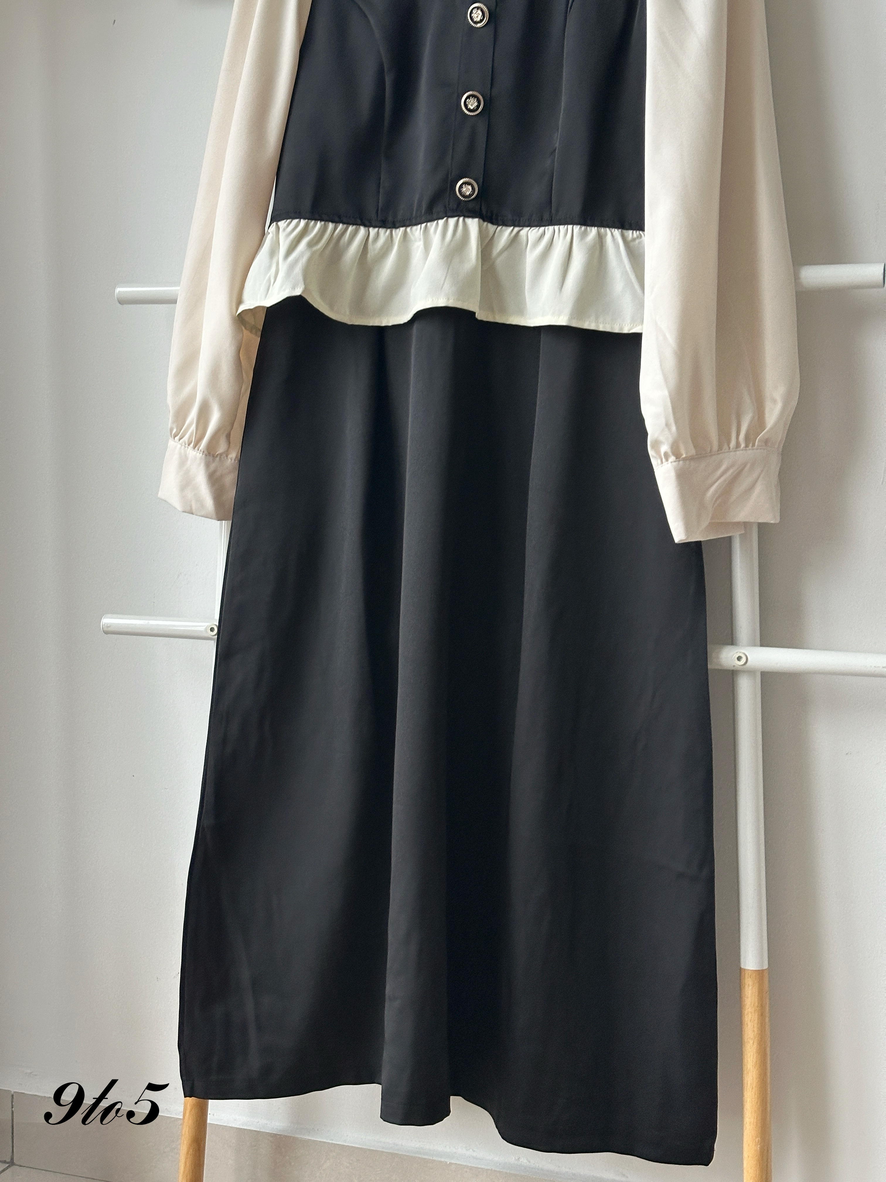 D2344 Fake Two-Piece Dress