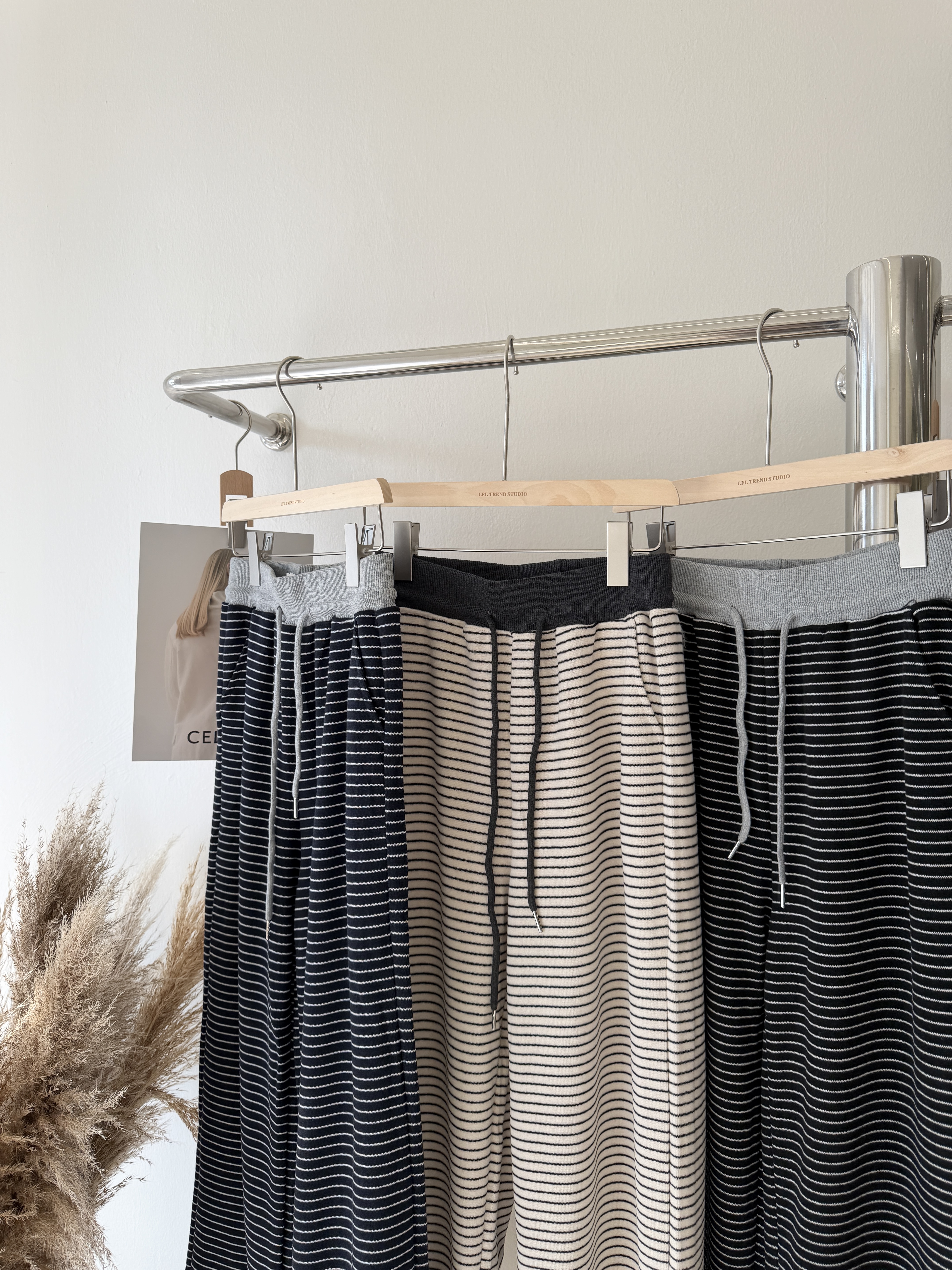 6604 复古针织条纹长裤