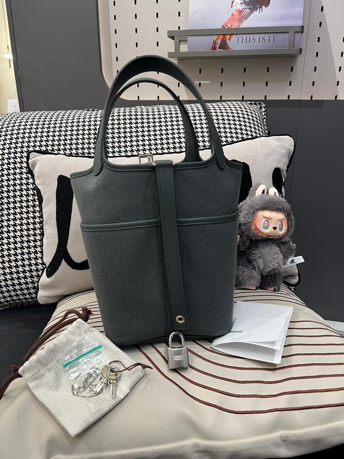 全新 Hermes Picotin 18 cargo,STAMP K, Vert mangrove 100%Authentic ,100%new全新貨品 ✅收據✅key lock✅dust bag✅box 