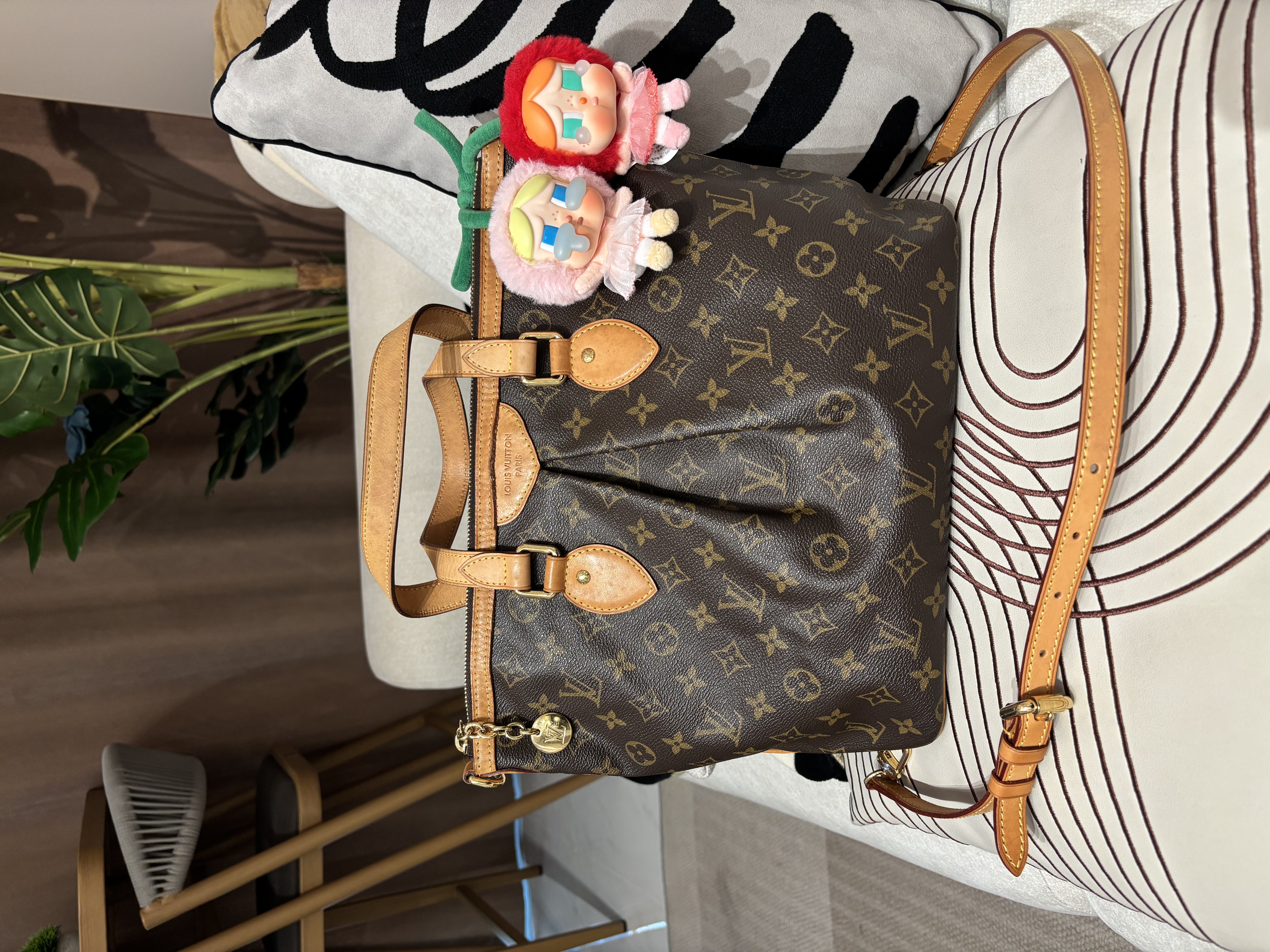 Lv Palermo pm 2way bag monogram 100%Authentic, 90%new