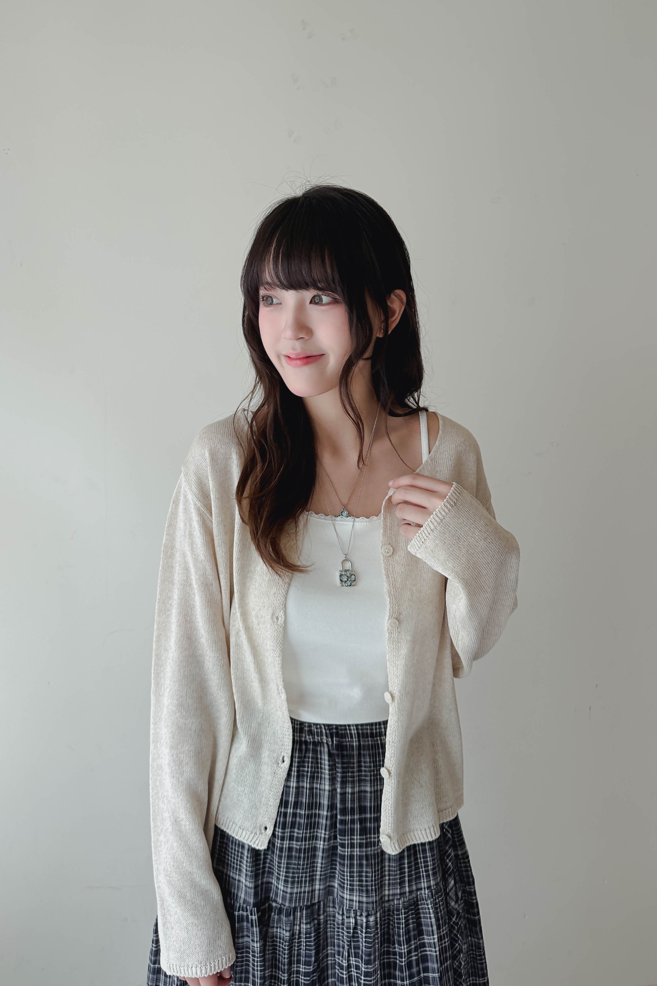 Slim~亞麻親膚薄針織短外套 (兩色入)