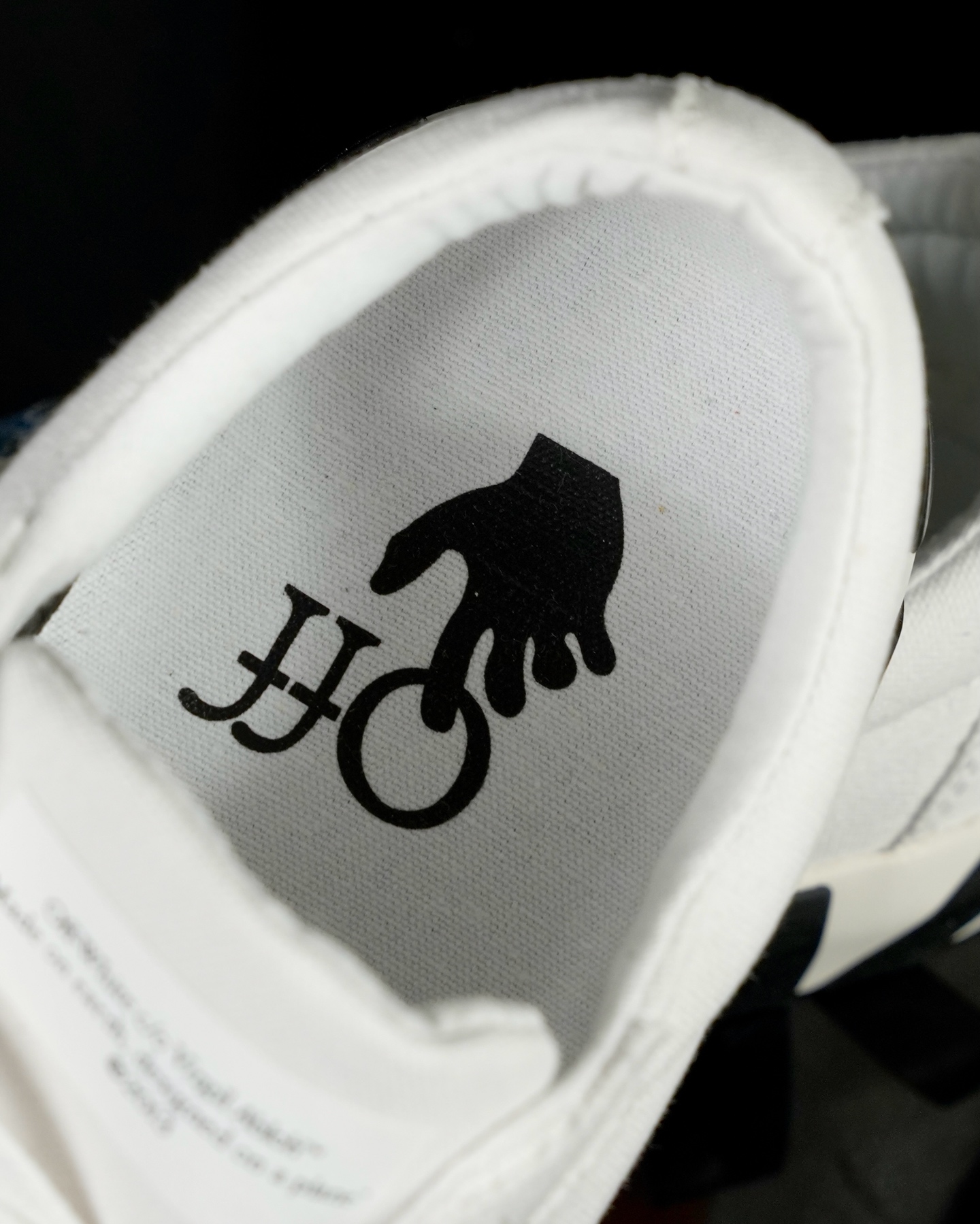 Off-White Low Vulcanized