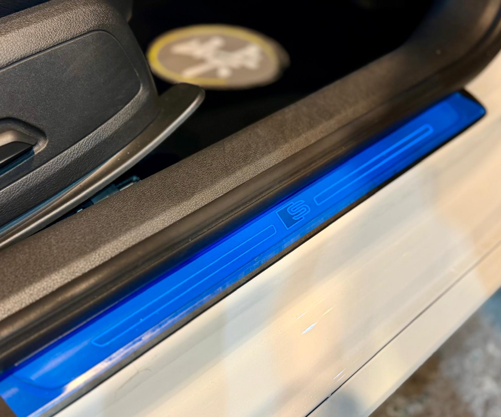 Audi A4 Sedan 30TFSI S-Line 2016