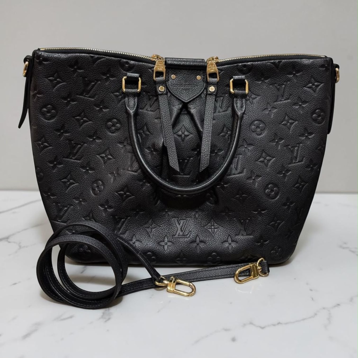 Lv Mazarine MM Black 黑色壓紋牛皮Monogram Empreinte  Bag,100%Authentic,98%new✅strap ✅dust bag 