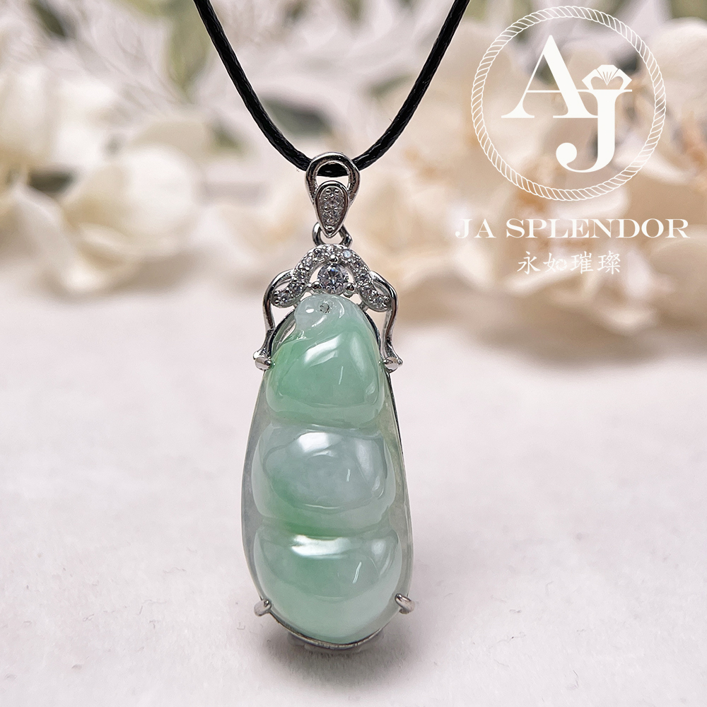JNS-62 天然翡翠A玉 膠潤細糯化白底青四季平安福豆吊墜