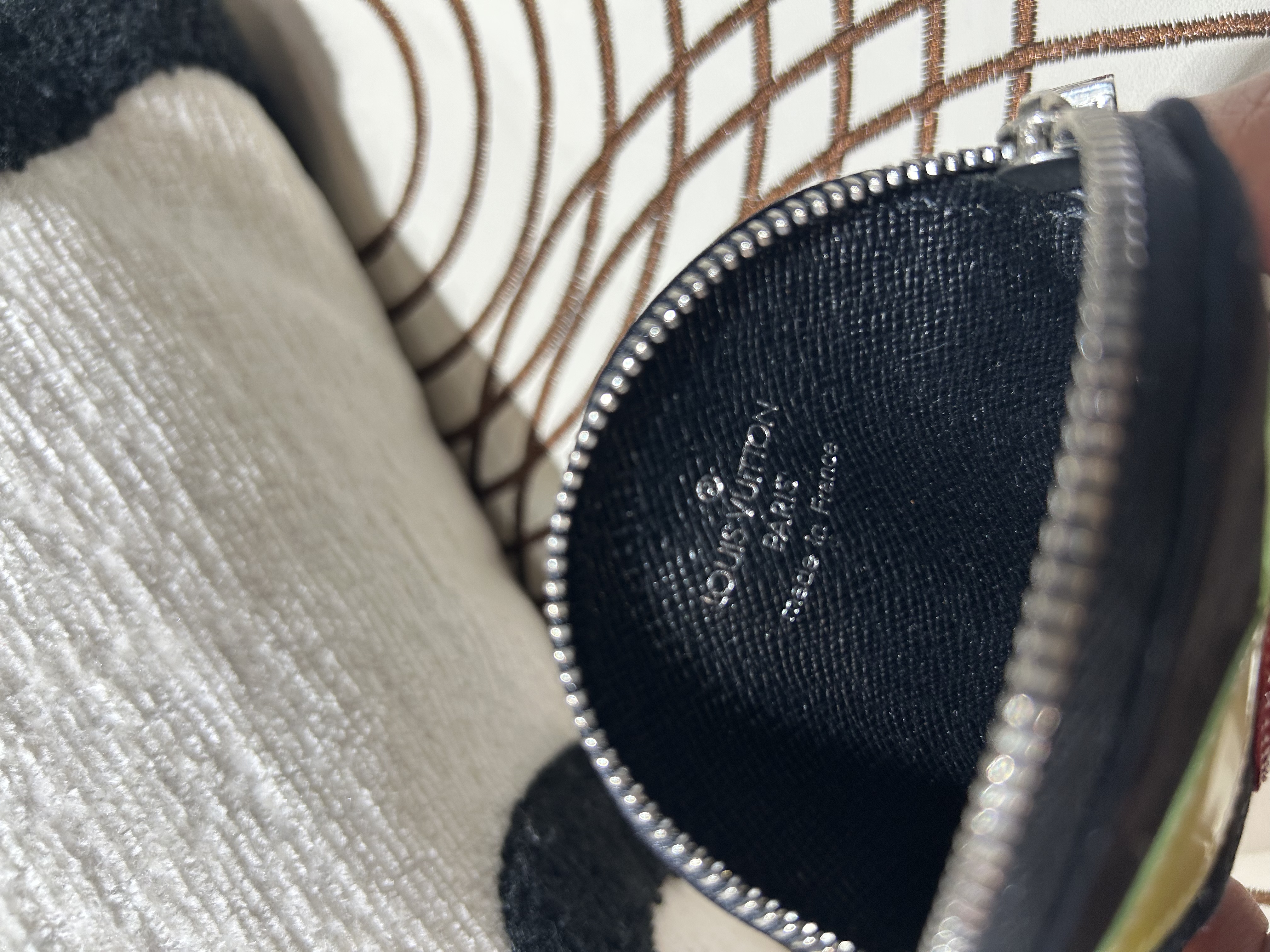 Lv coins bag Comte de Fée Monogram Apple 限量蘋果拉鍊圓形散子包,硬幣包 M9227 100%Authentic, 99%New ✅Dust bag