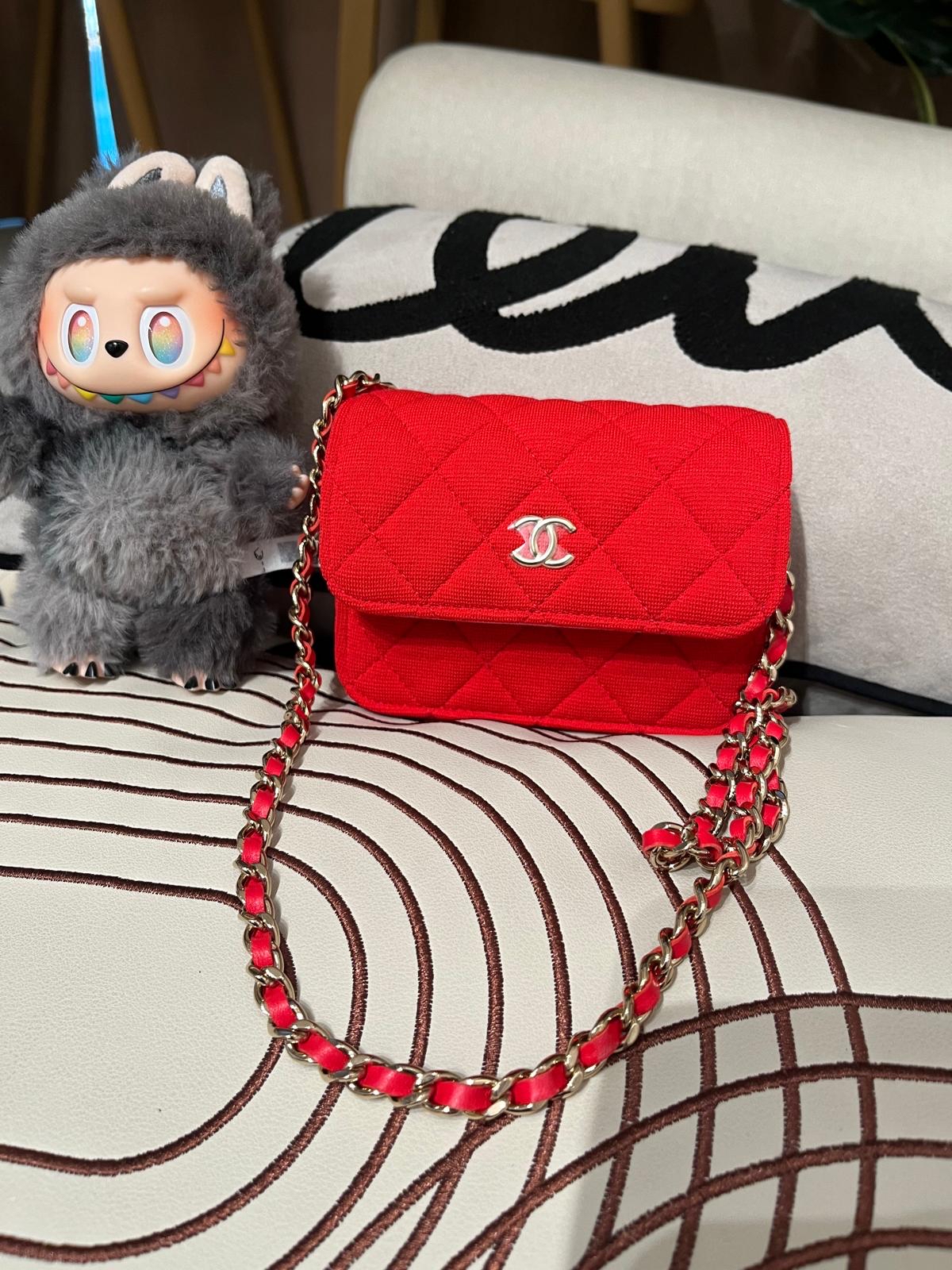 全新 Chanel Mini Flap Bag with chain Size: W12.5*H9*D3cm  100%Authentic ,全新 ✅晶片貼✅dust bag