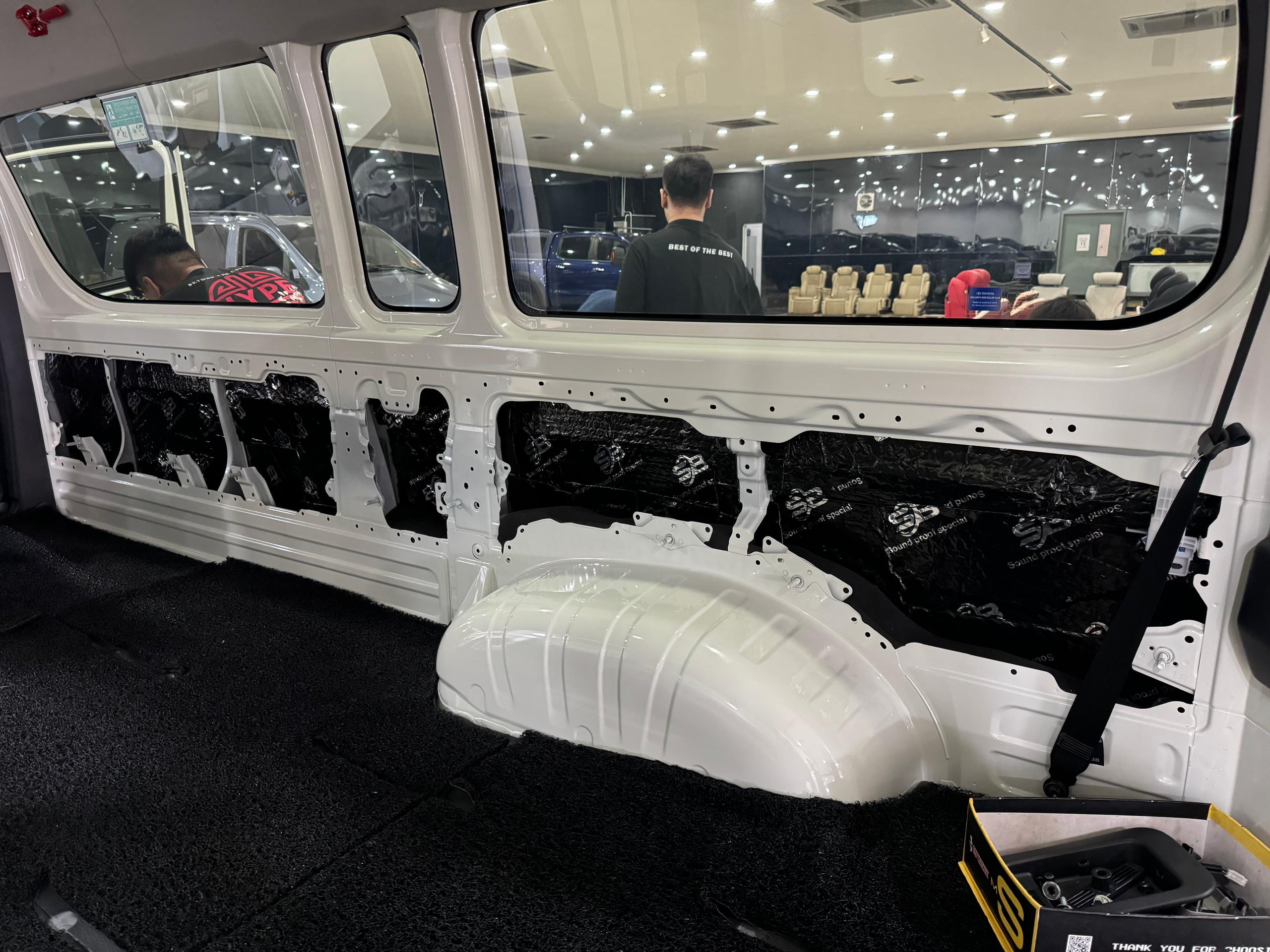 HIACE SOUND PROOF STAGE 2 / UNI-SPF-12002-WN