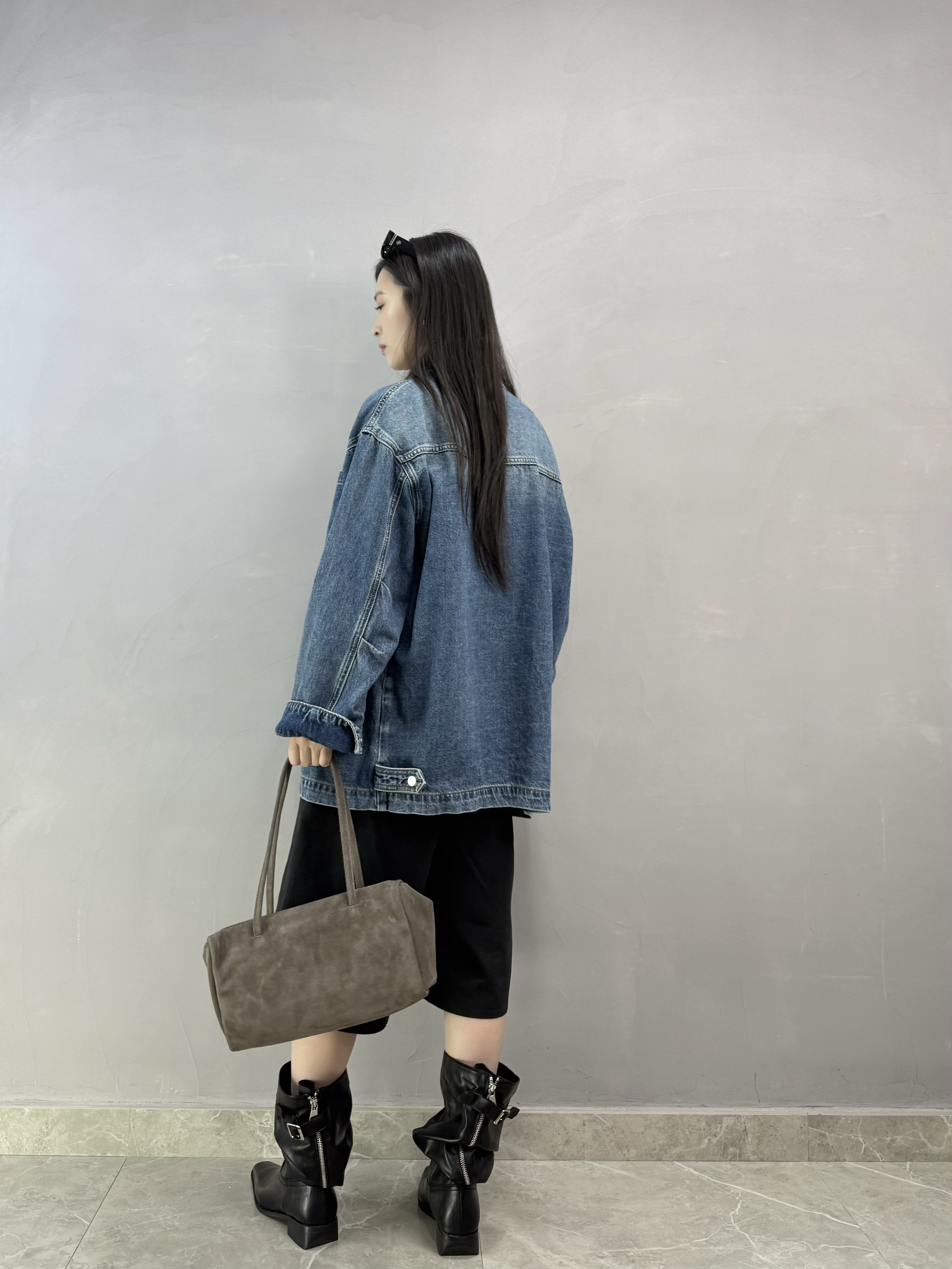 F15 四袋牛仔褸