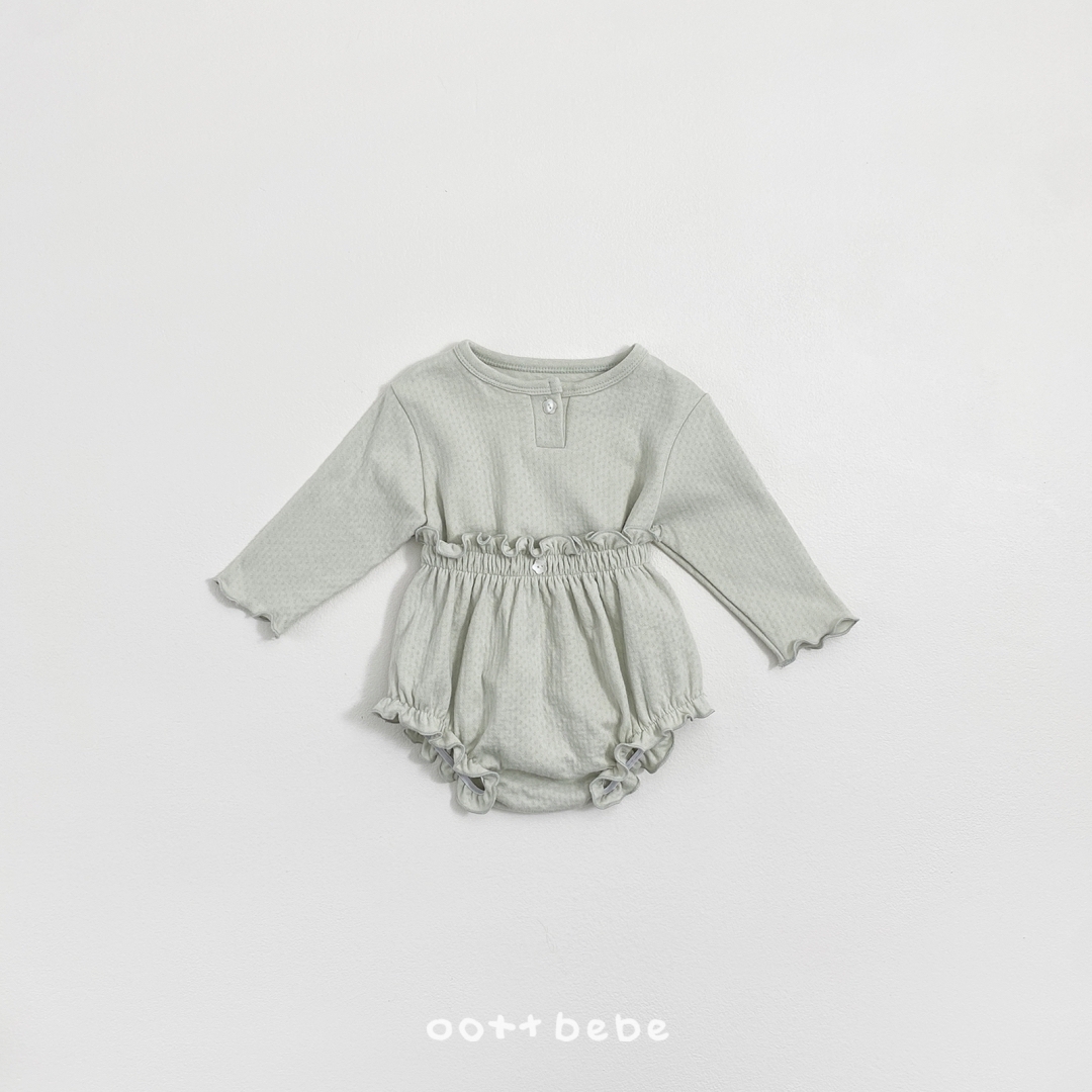 🇰🇷Oottbebe tee+bloomer