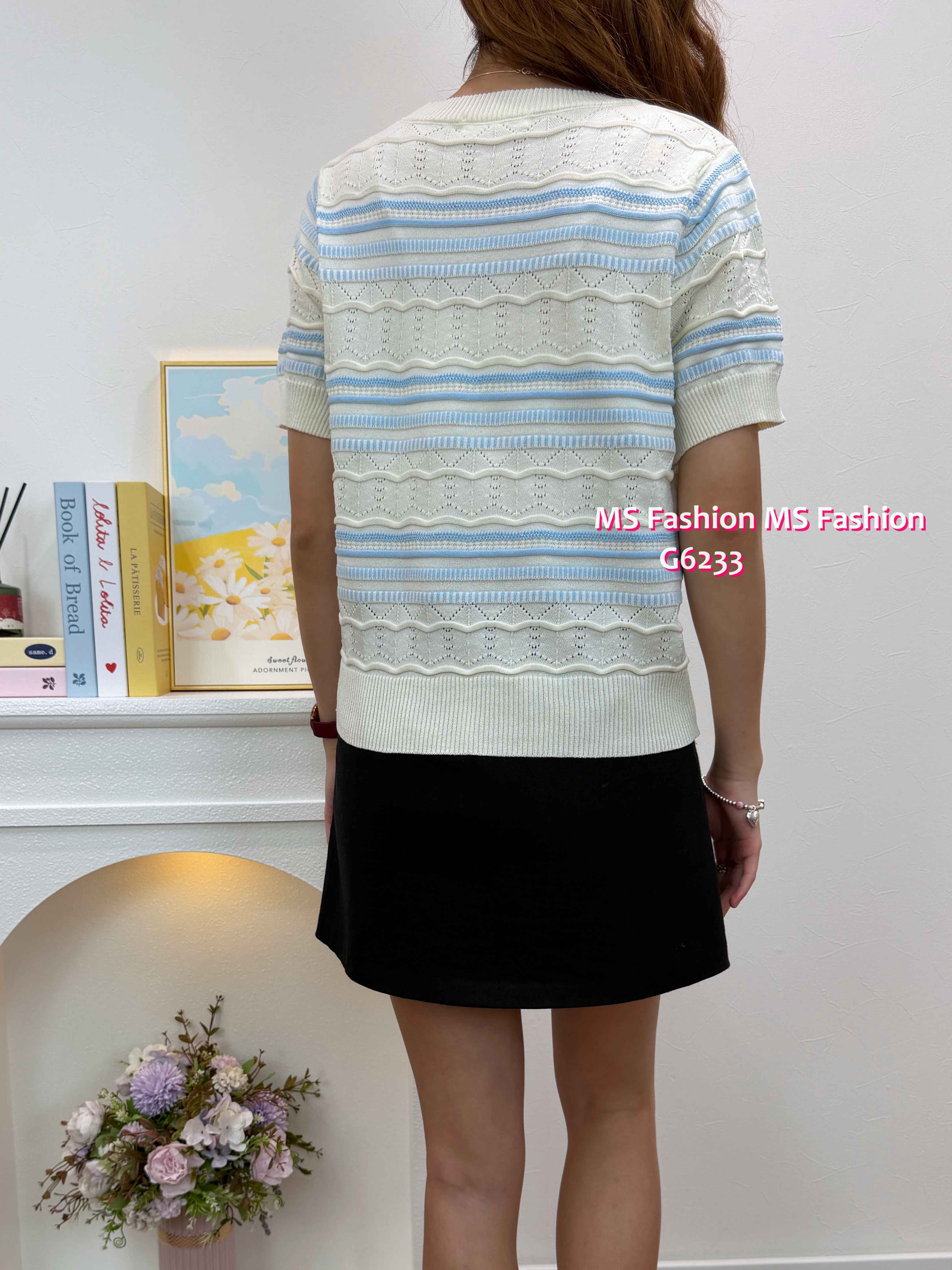 G6233 韓國🇰🇷凹凸紋橫間針織top