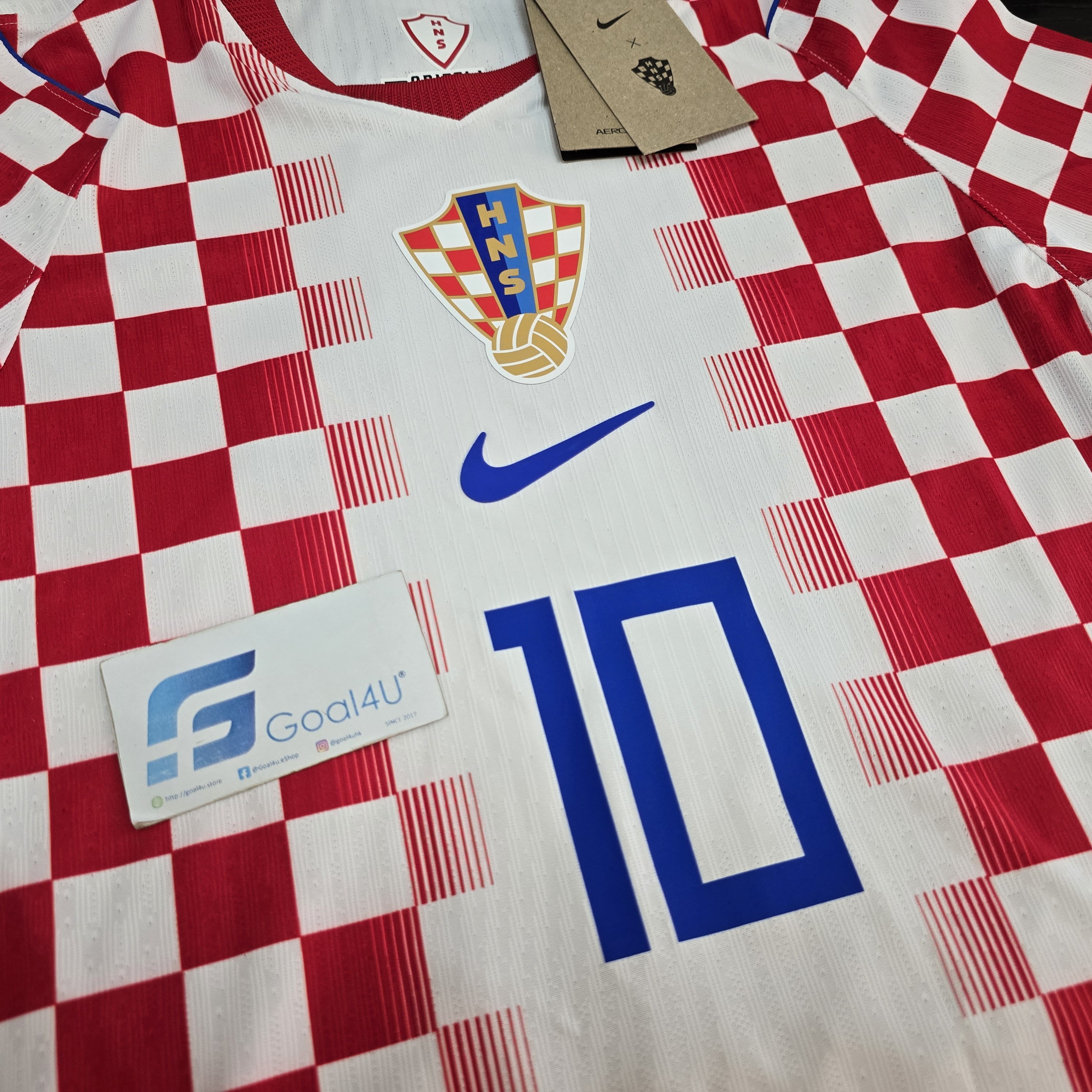 Nike Croatia 克羅地亞 2026-27 主場球員版球衣 (可加印字章) IO8643