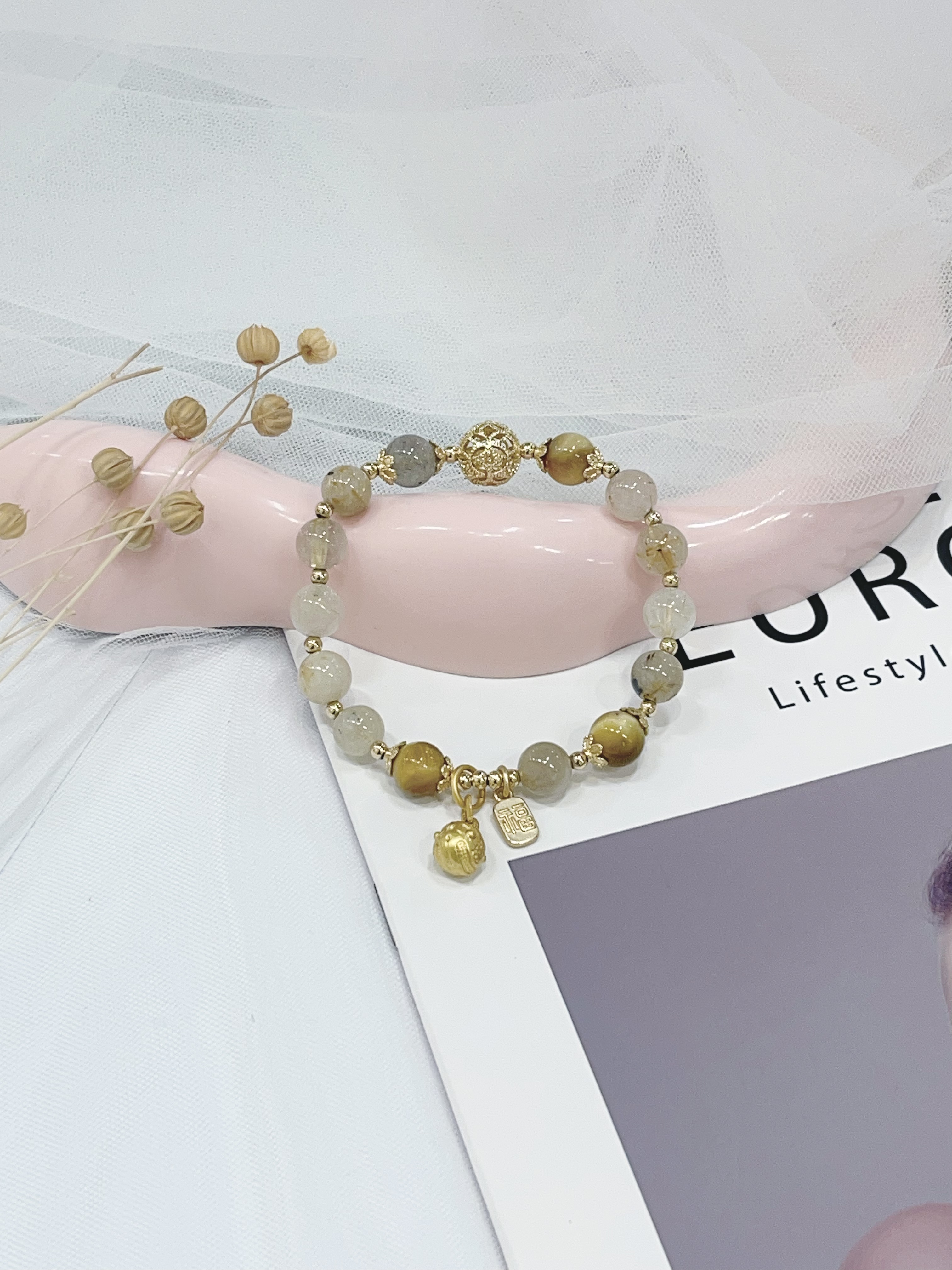 ✨ 金发晶 × 金虎眼 × 月光石手串 Golden Rutilated Quartz & Golden Tiger Eye & Moonstone | 8mm