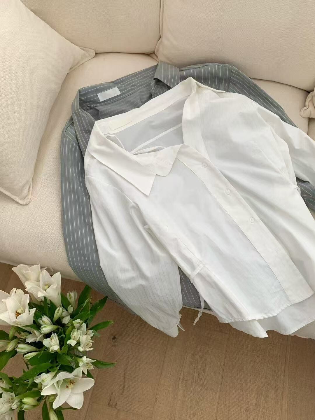 條紋率性斜肩恤衫上衣