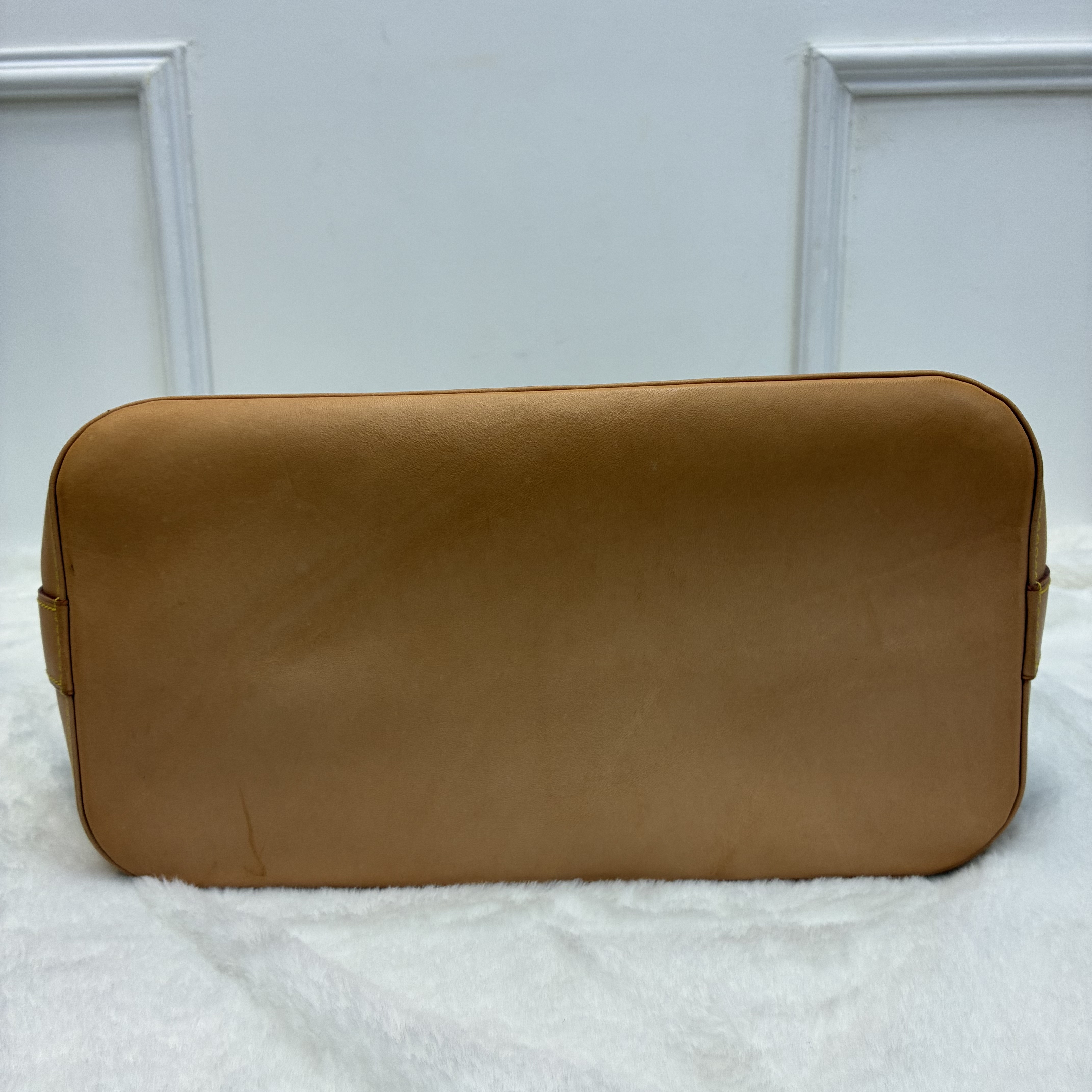 Louis Vuitton Monogram Lockit Vertical 