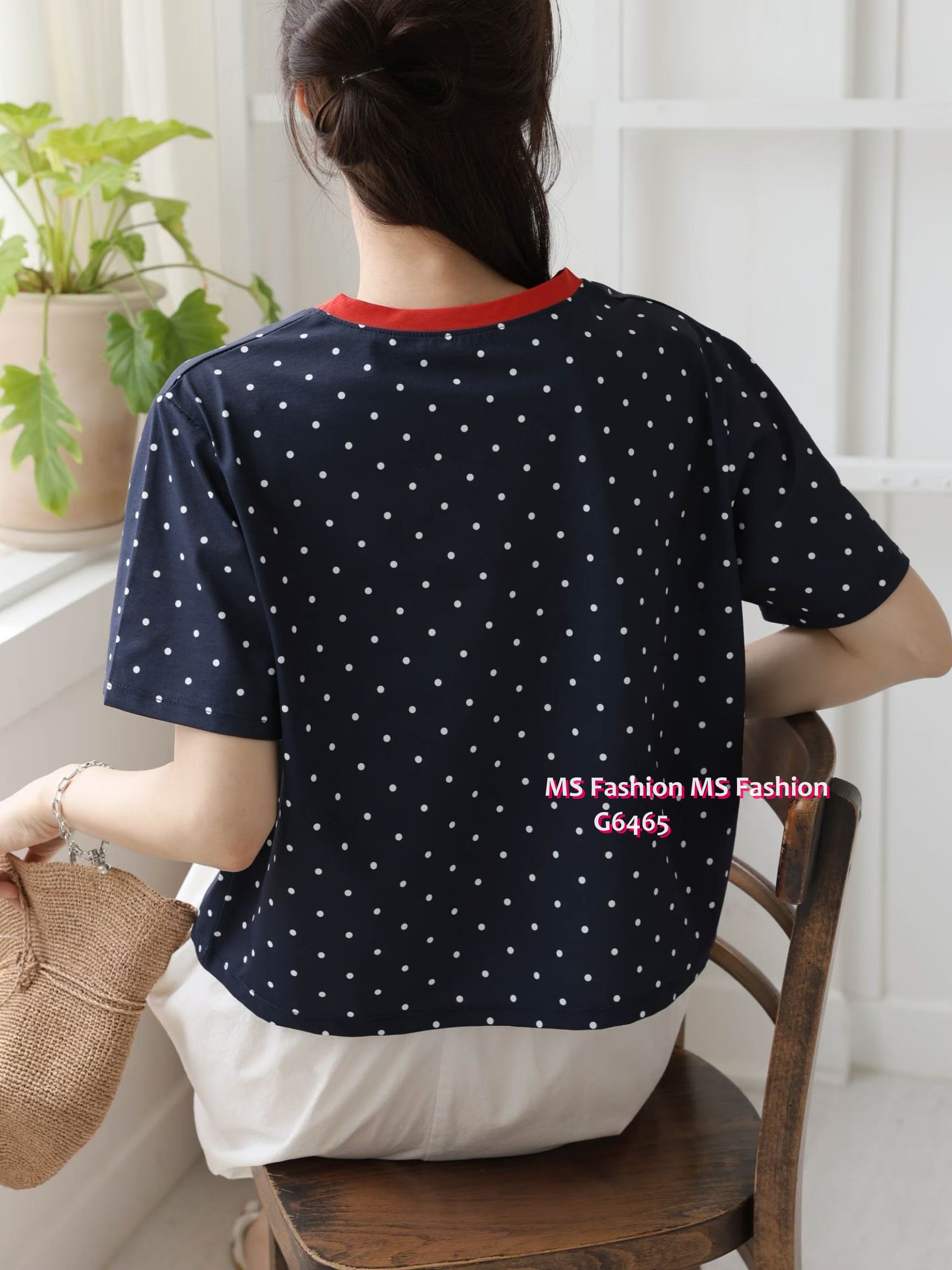 G6465 波點pattern花花top