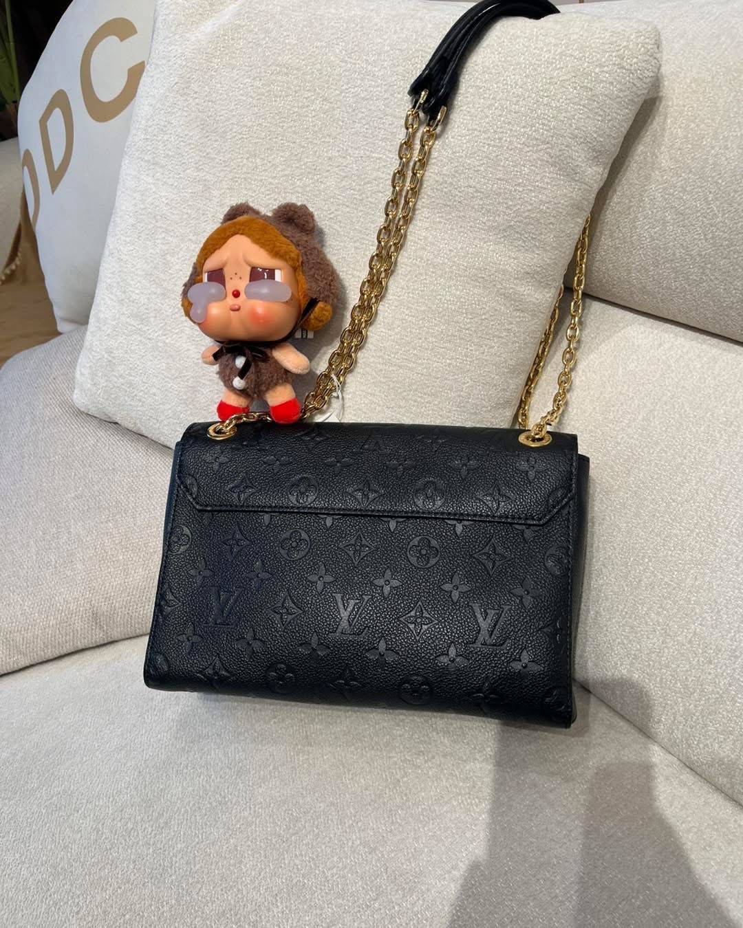 Lv Vavin PM M44151 Monogram Empreinte leather calfskin  ,100%Authentic,98%new ✅收據副本✅塵袋✅box