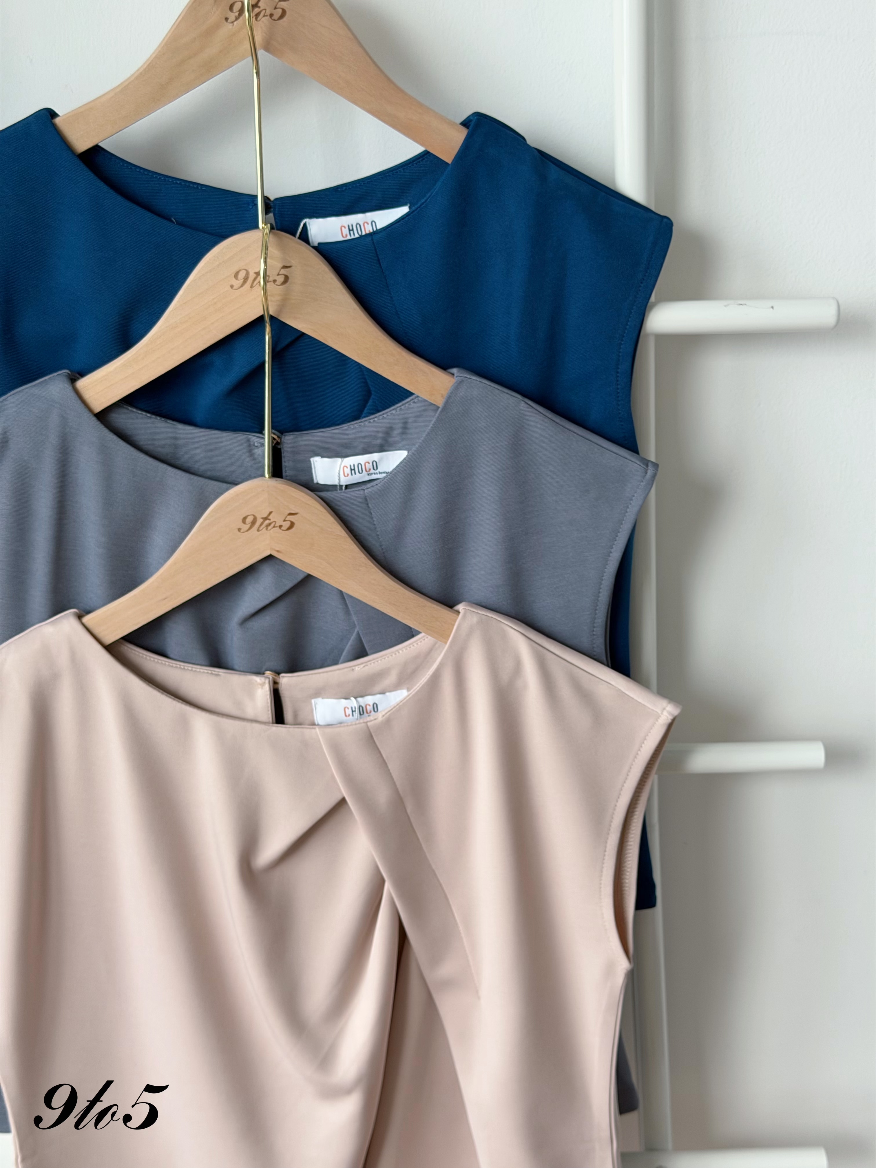 T4485 Cape Sleeve Ruched Top - 3 Colors 
