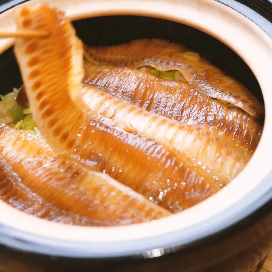 冰島左口魚裙邊(500g) - 1碟