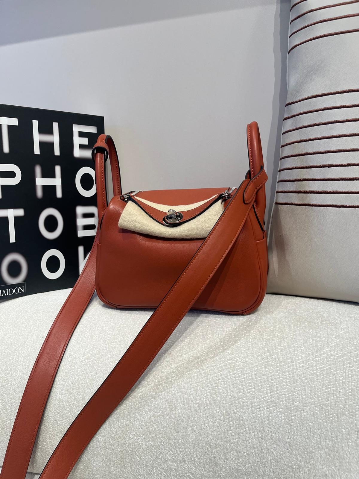 未使用品 Hermes mini Lindy, 6C 古銅色,STAMP U  100%Authentic ,99%New unused ✅塵袋✅box