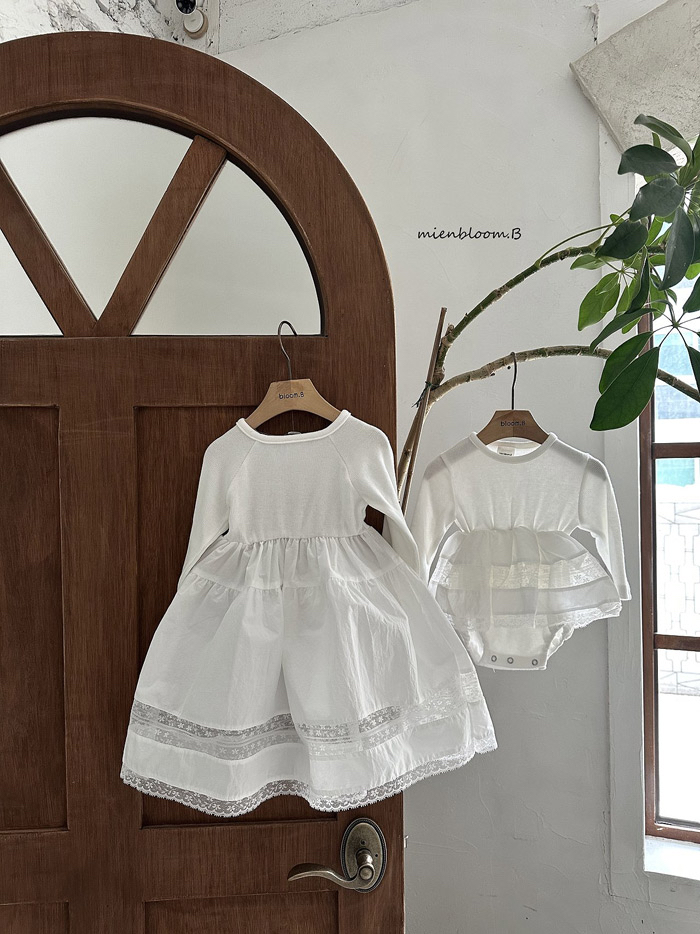 🇰🇷mienbloomb one piece