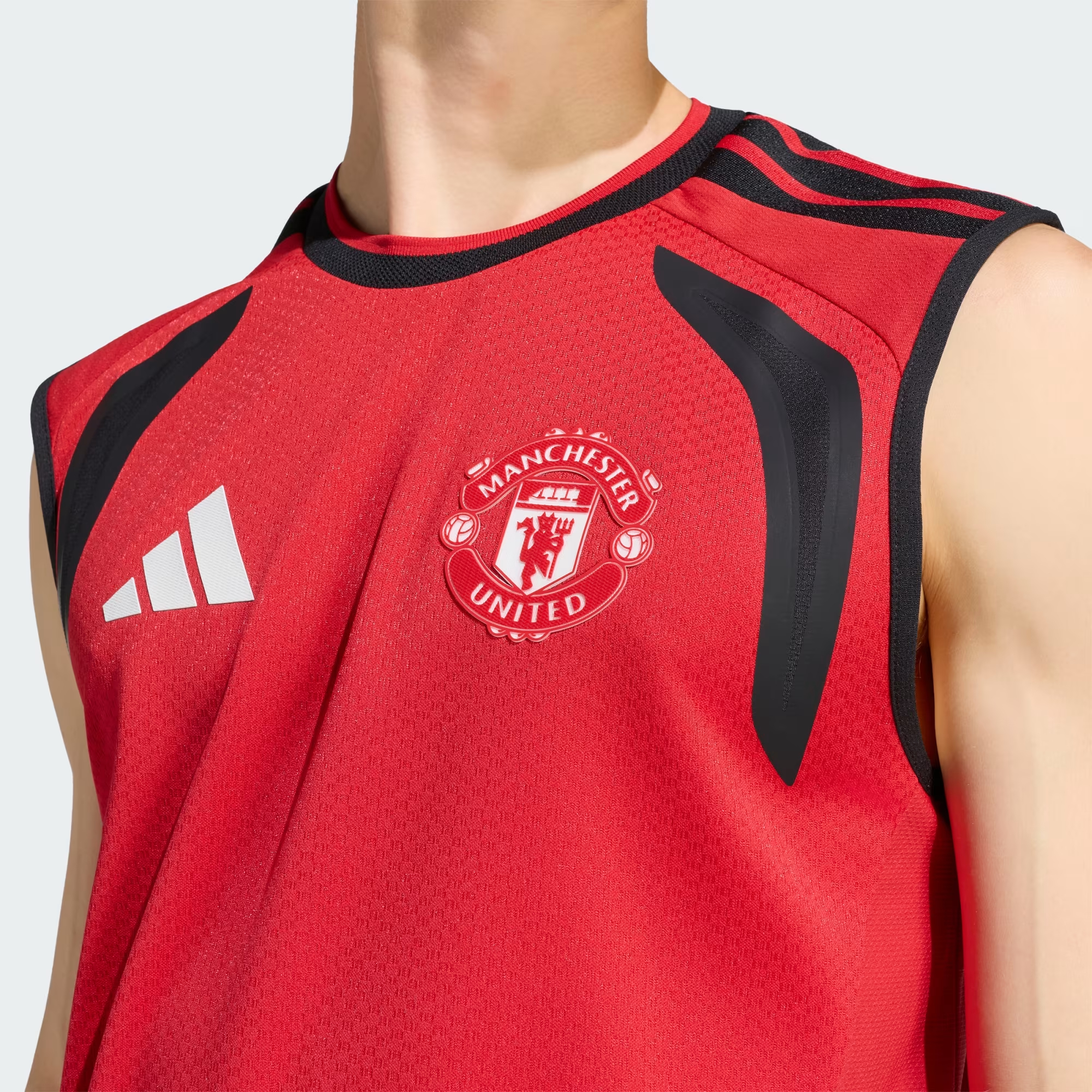 Adidas Manchester United 曼聯 2026-27 Climacool+ 球員版無袖訓練球衣 KC4866