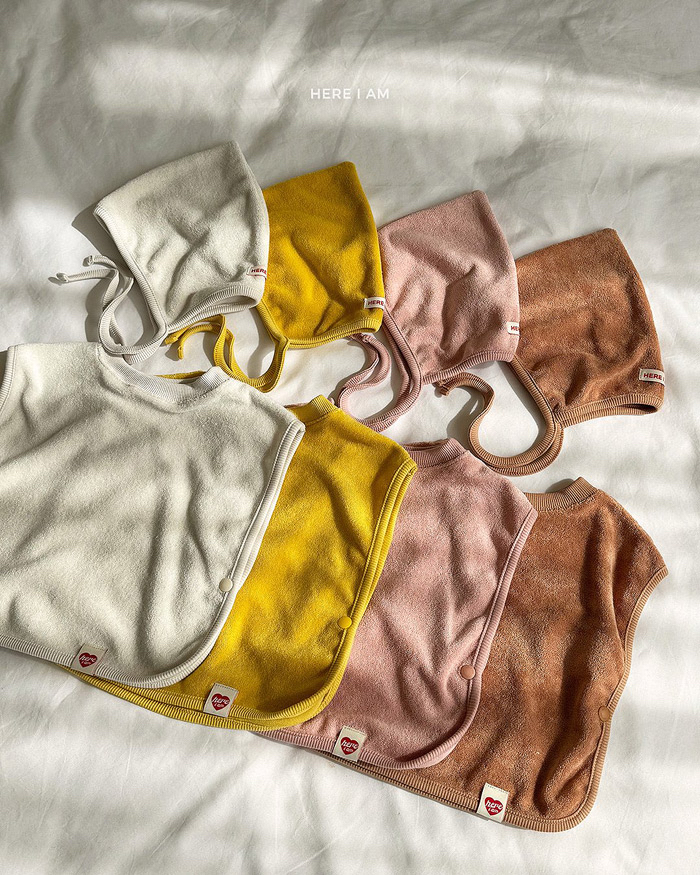 🇰🇷Here I Am 圍兜（不含帽）