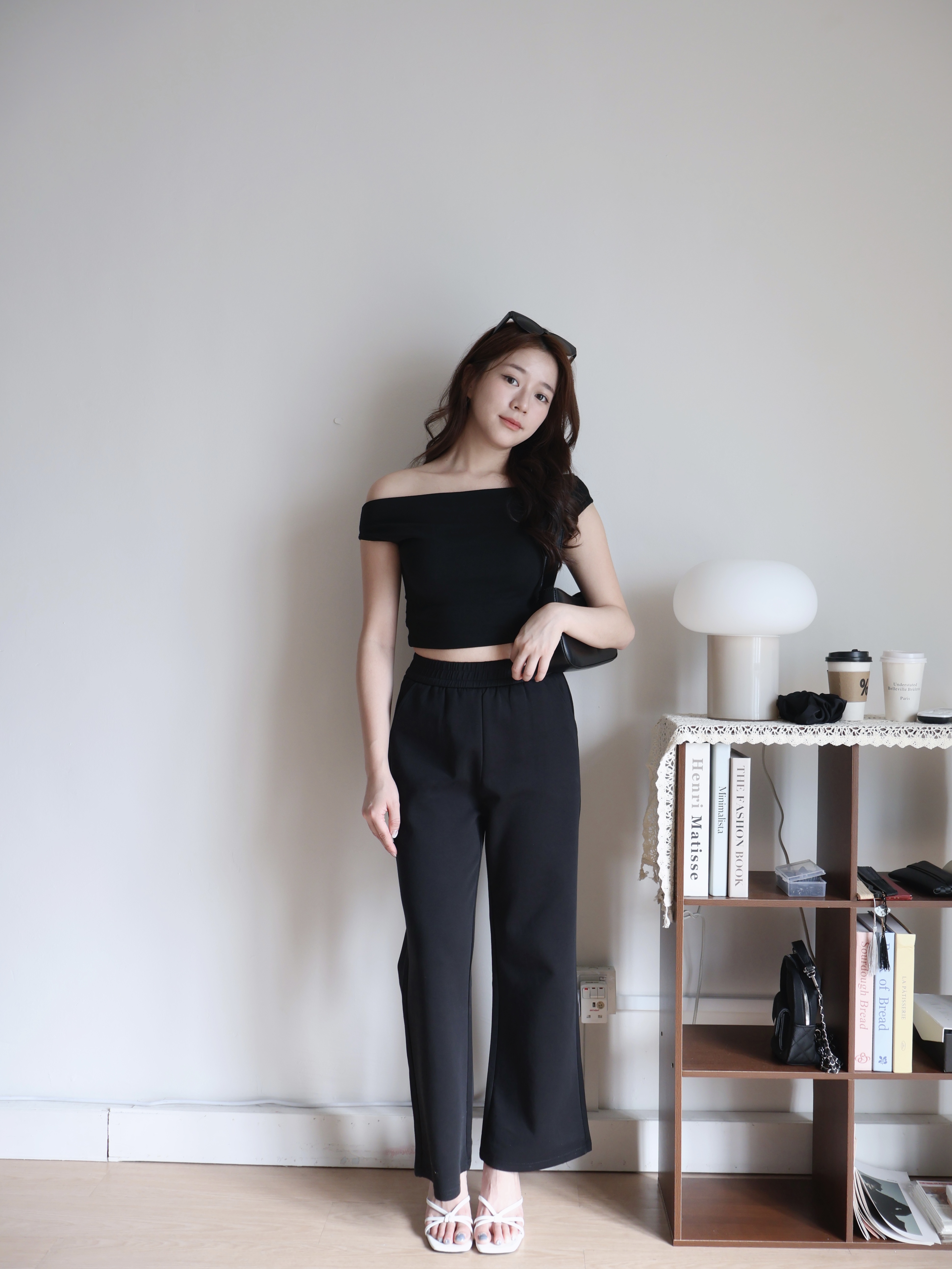 Jovy Straight Leg Pants | Black