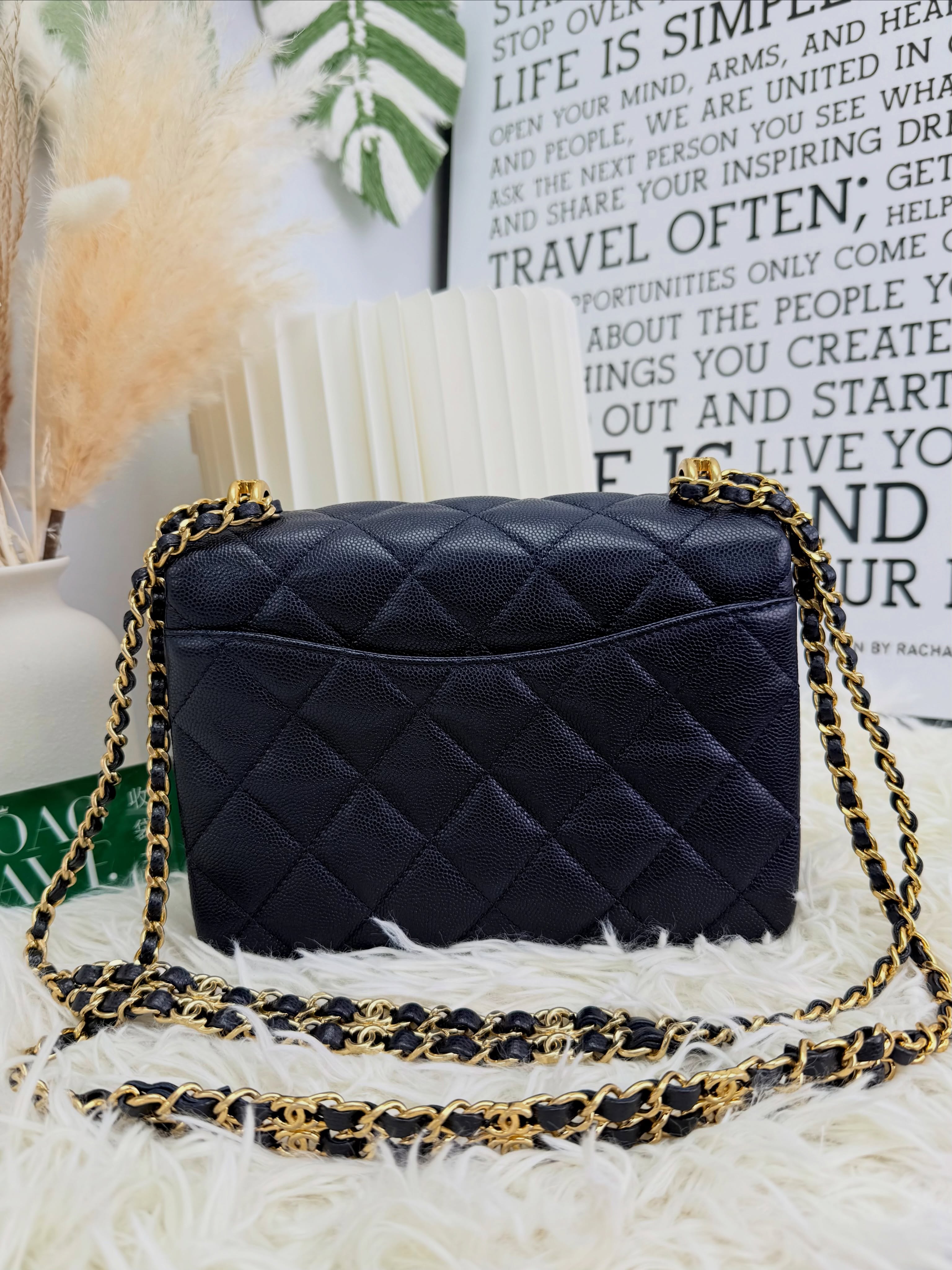 Chanel👜 PRE OWNED 🛍️ navy 22k 方胖子💙