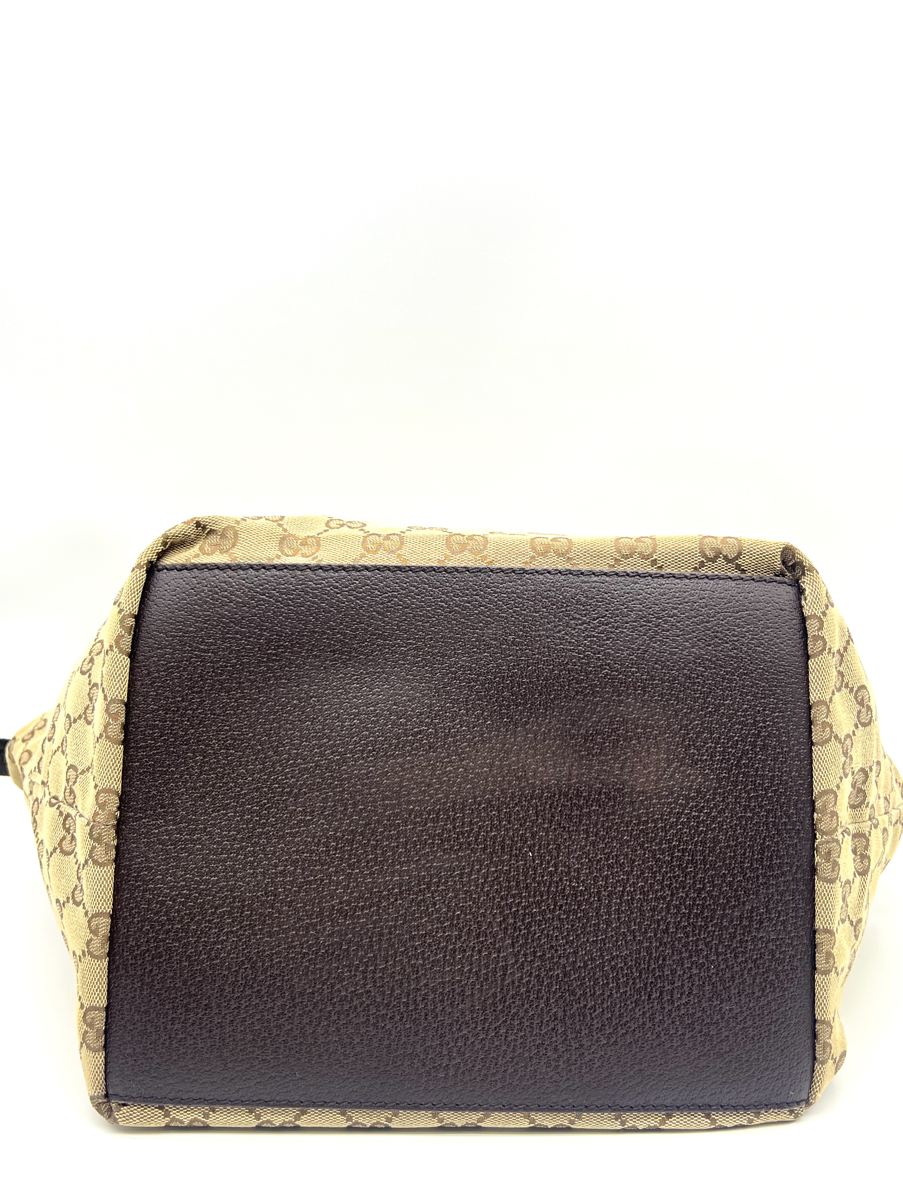 Pre-Owned GUCCI GG Canvas / Product Code: 26050607